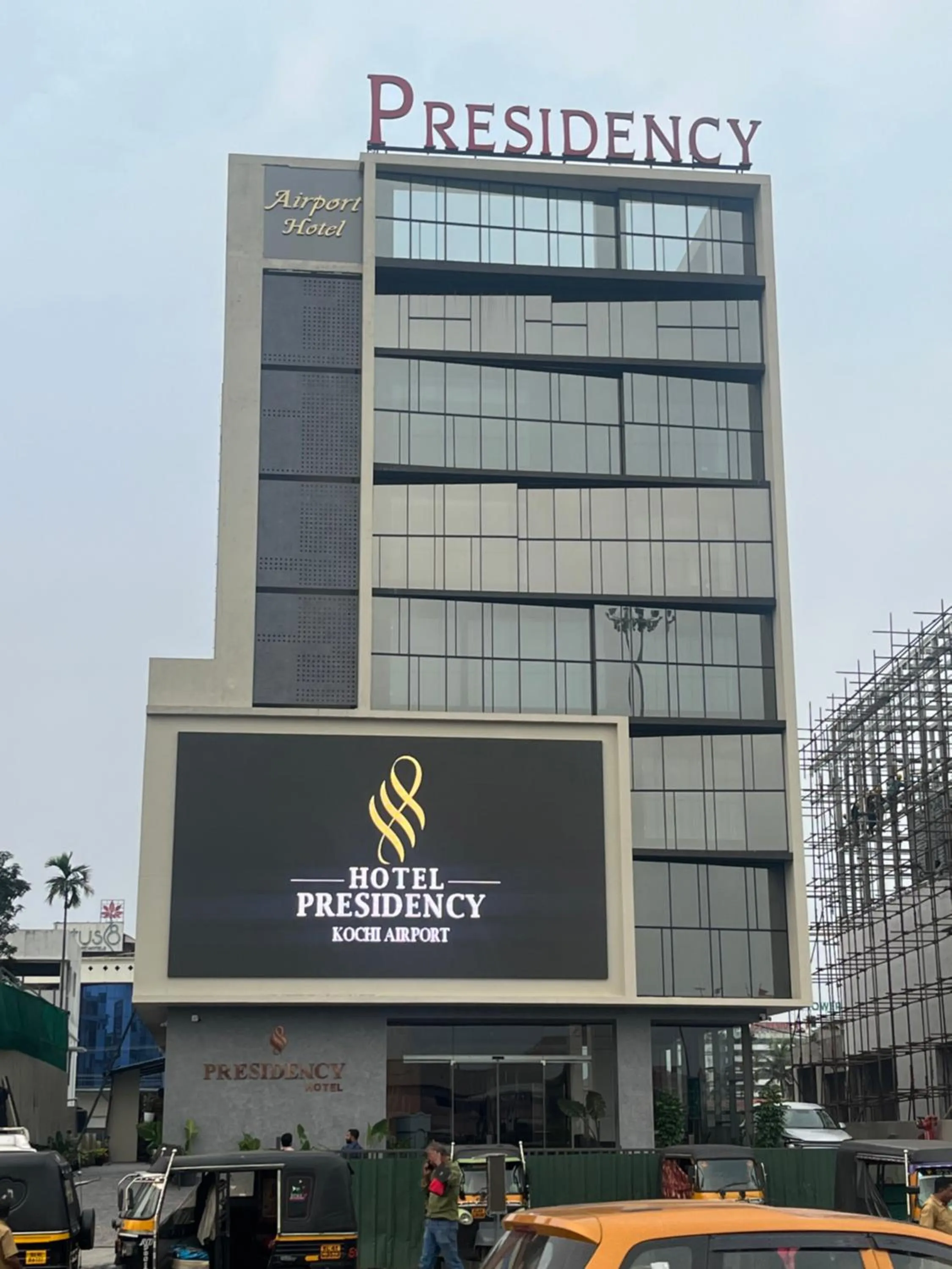Property building in PRESIDENCY AIRPORT HOTEL