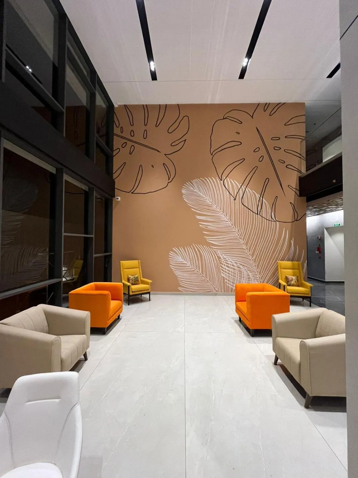 Lobby or reception in PRESIDENCY AIRPORT HOTEL