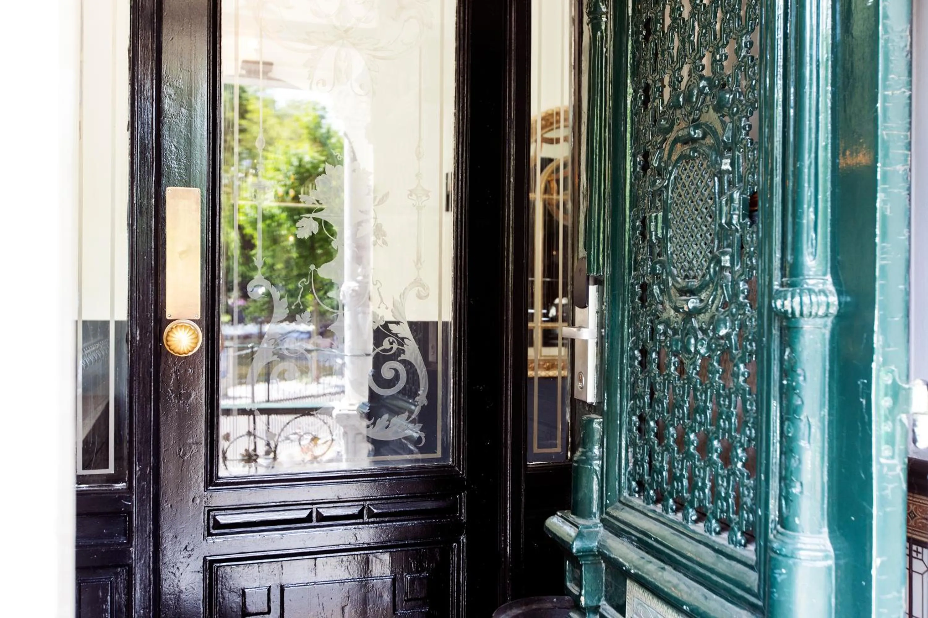 Facade/entrance in Quentin Amsterdam Hotel