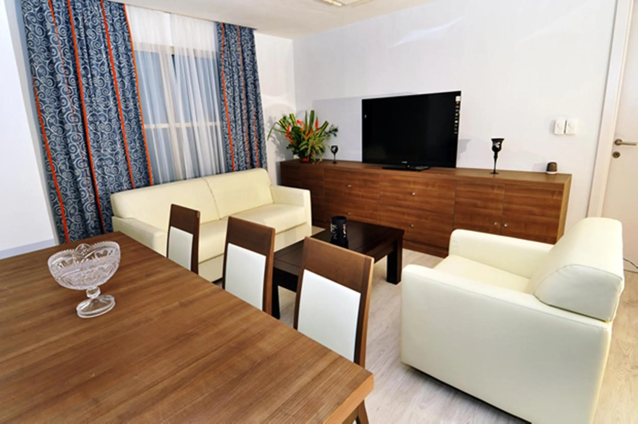 Living room in Benin Royal Hotel