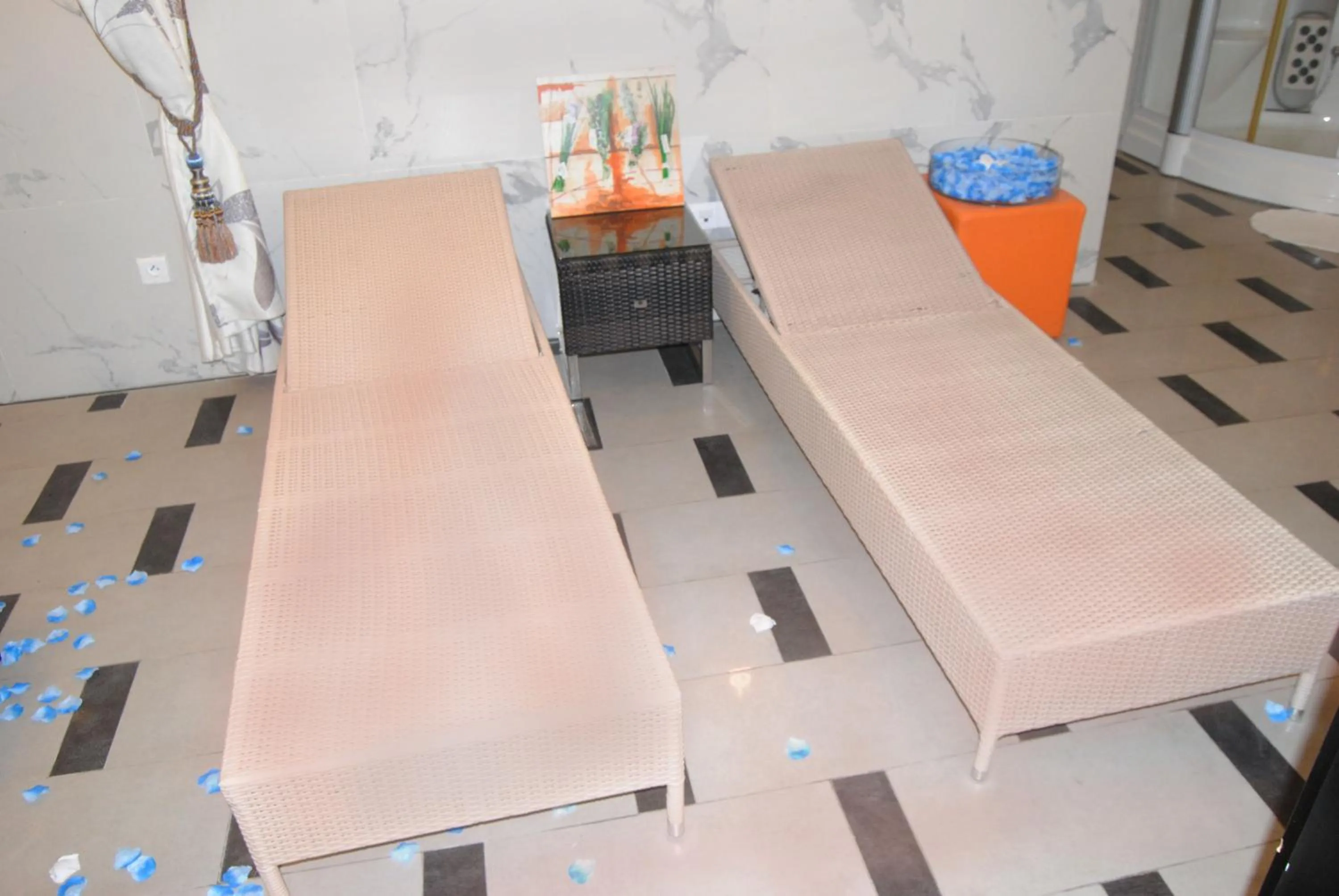 Spa and wellness centre/facilities in Benin Royal Hotel