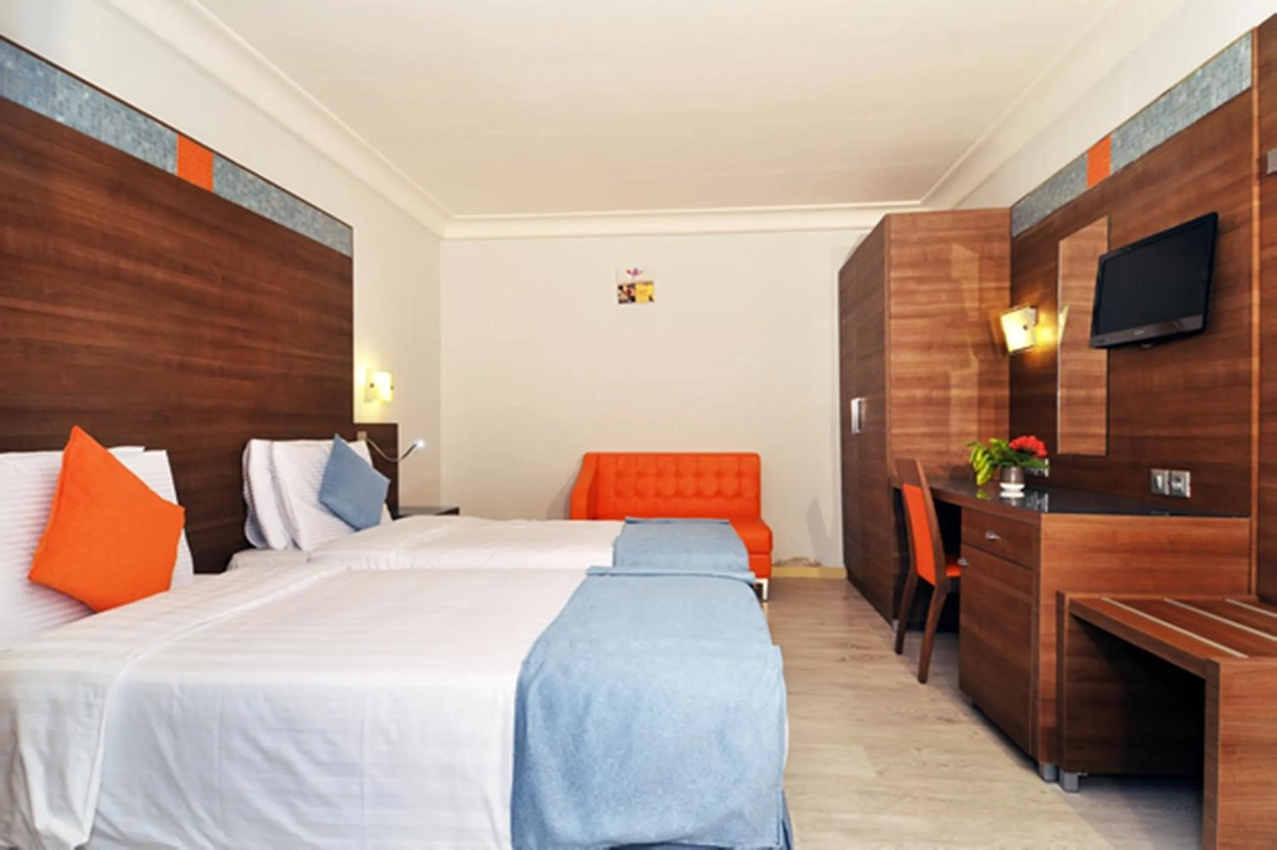 Photo of the whole room in Benin Royal Hotel