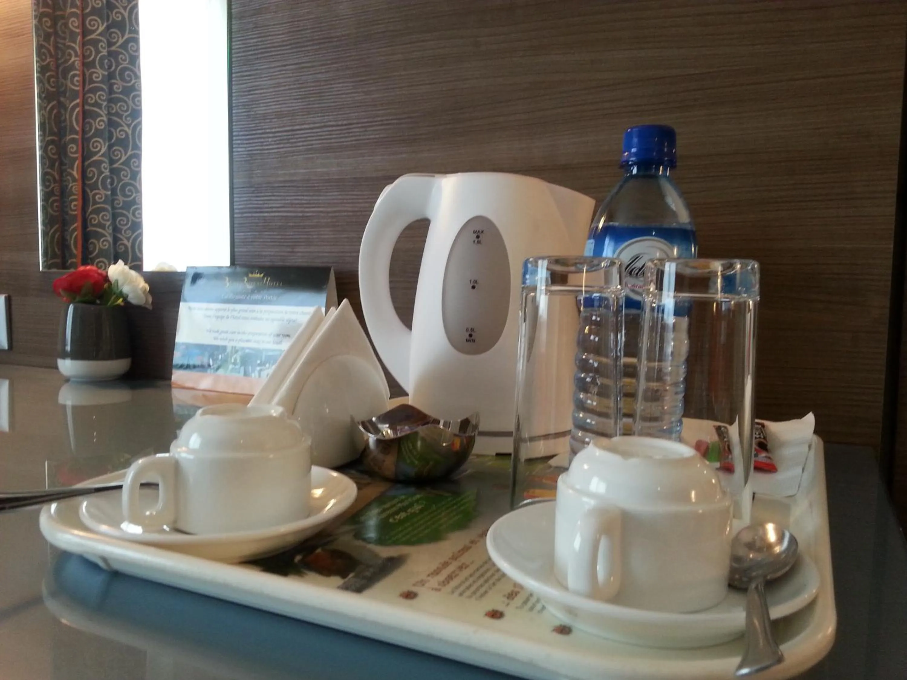 Coffee/tea facilities in Benin Royal Hotel
