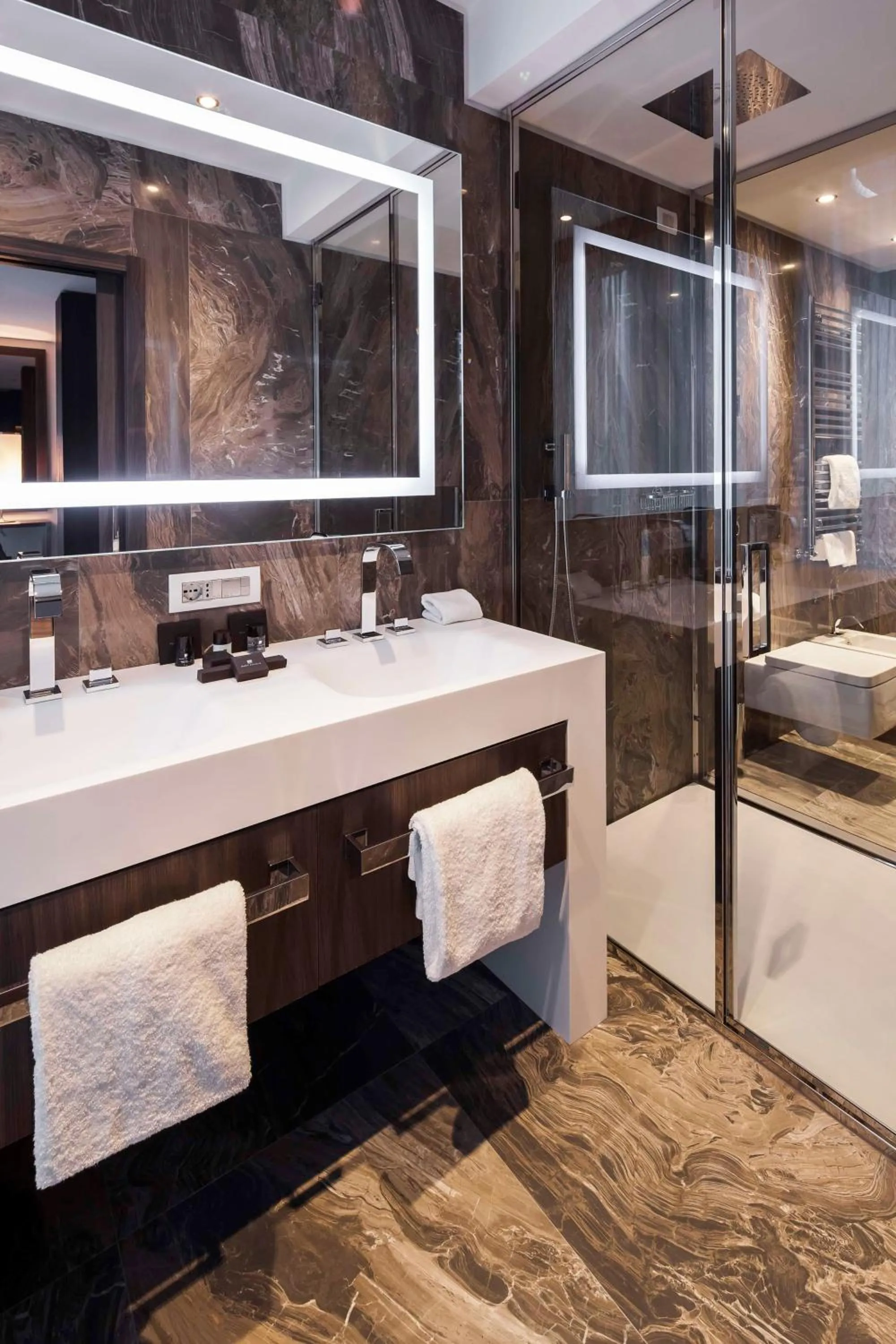 Bathroom in Hyatt Centric Milan Centrale