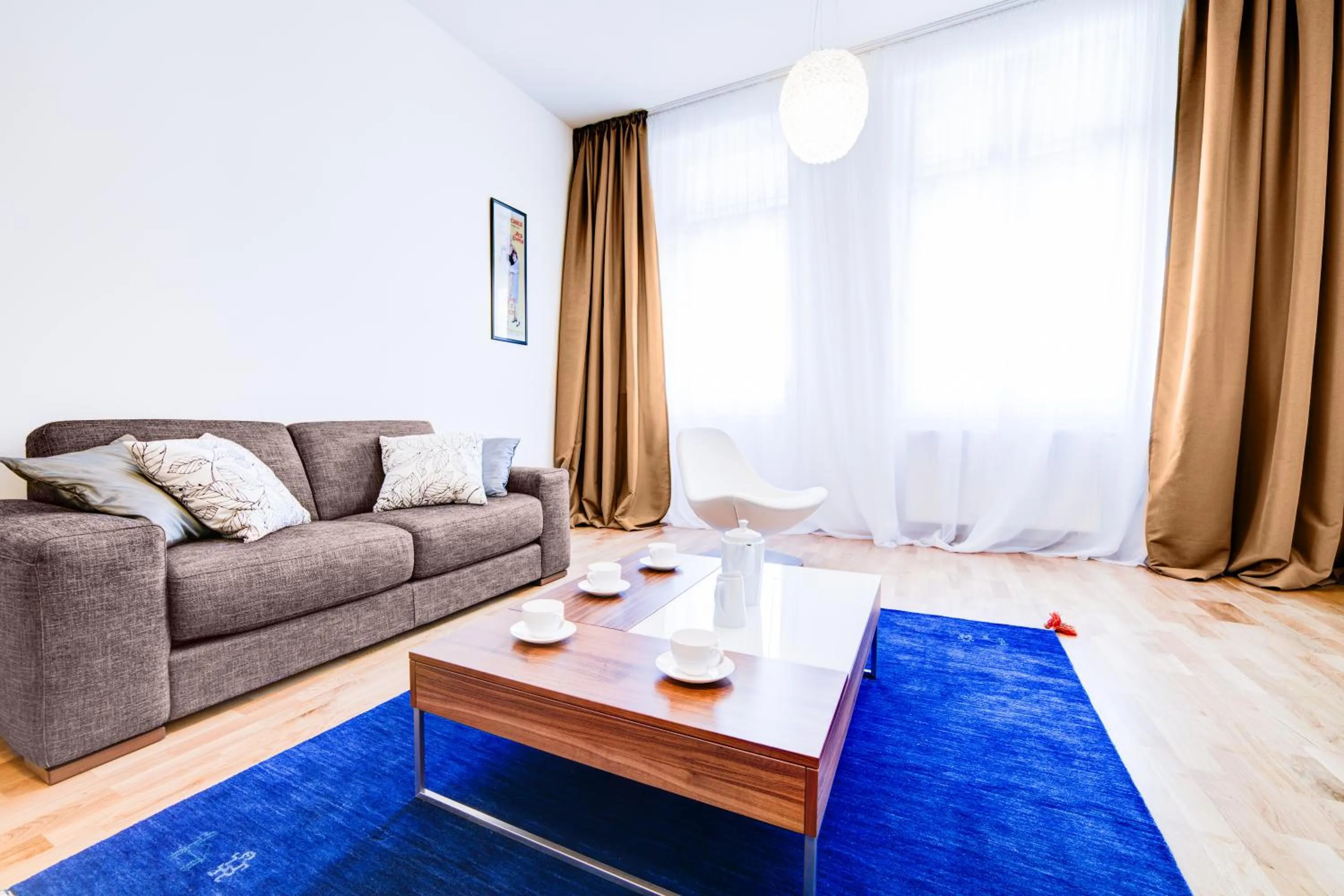 Living room in Bishop Apartments