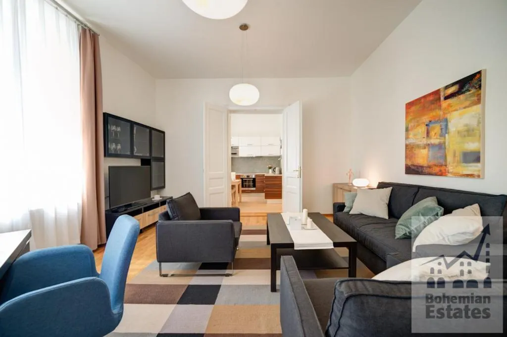 Day in Bishop Apartments