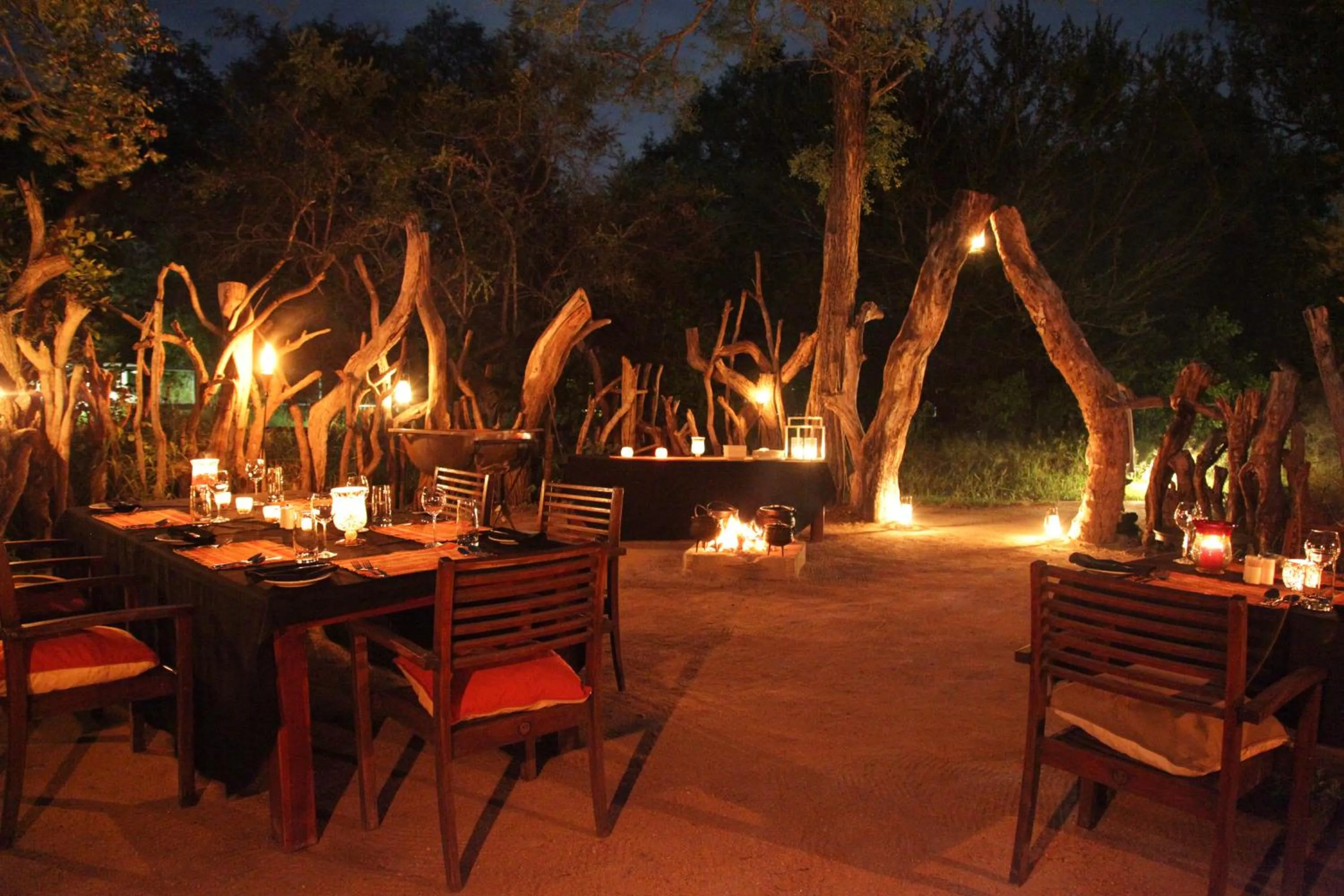 Restaurant/places to eat in Tintswalo Safari