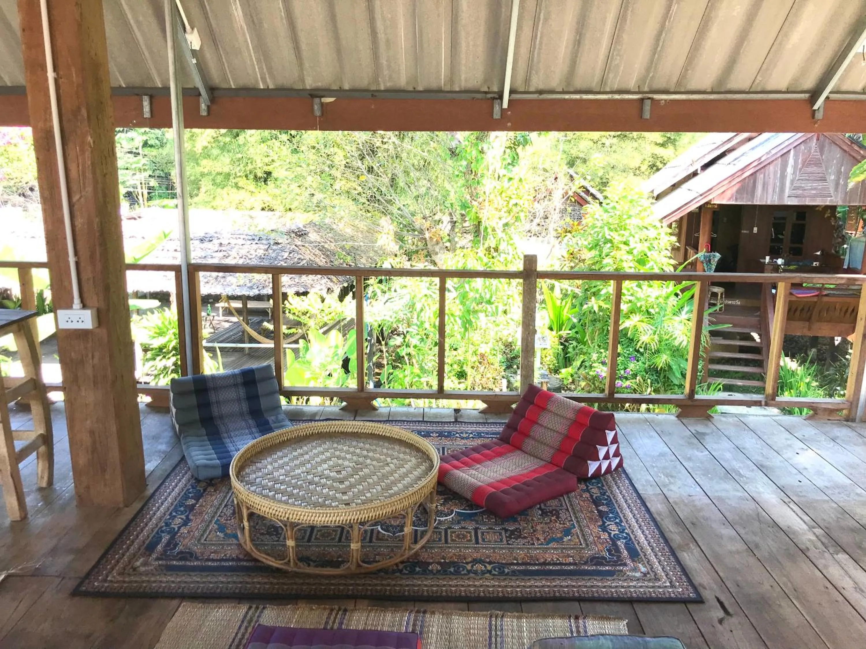 Baan Wisarut Guesthouse