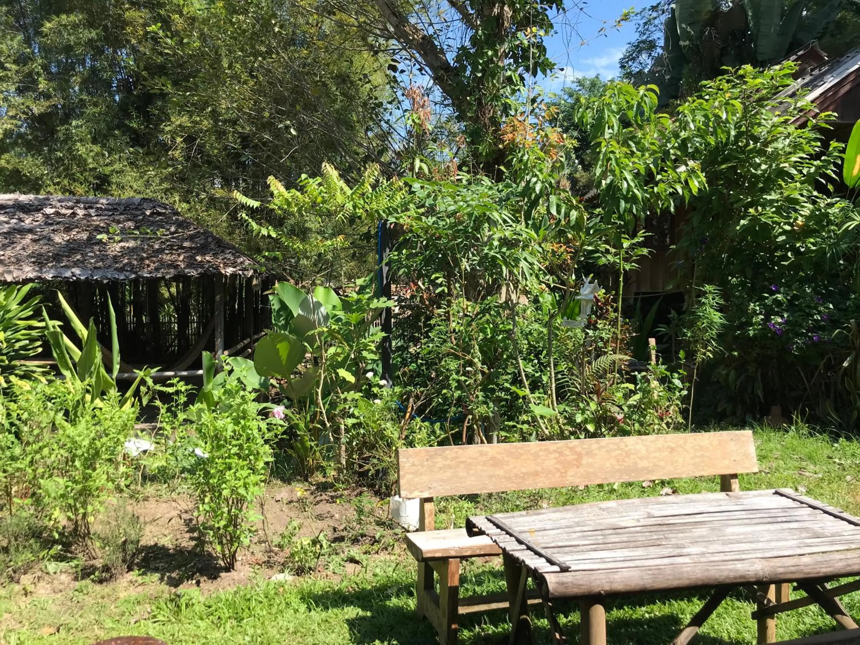 Baan Wisarut Guesthouse