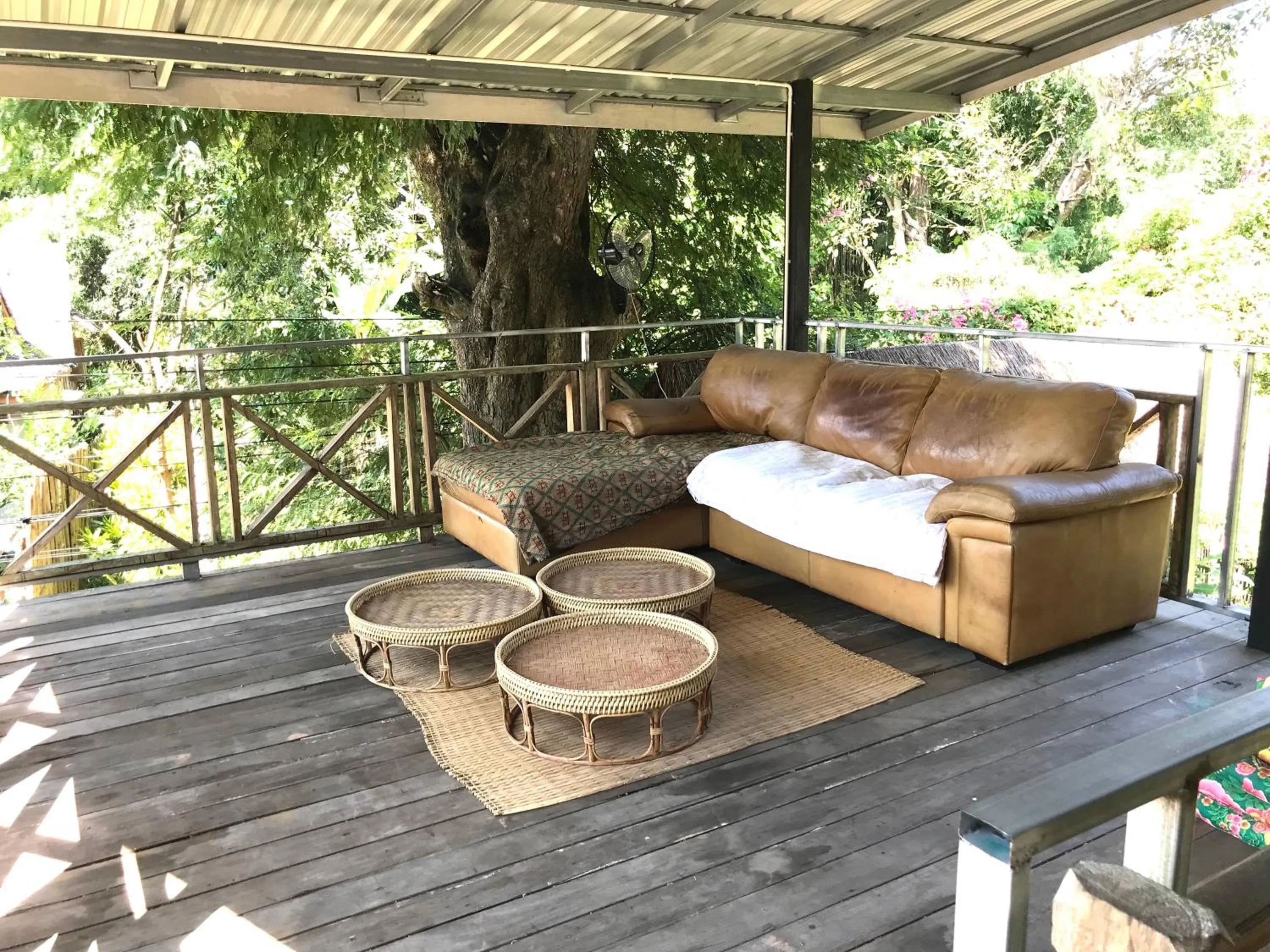 Baan Wisarut Guesthouse