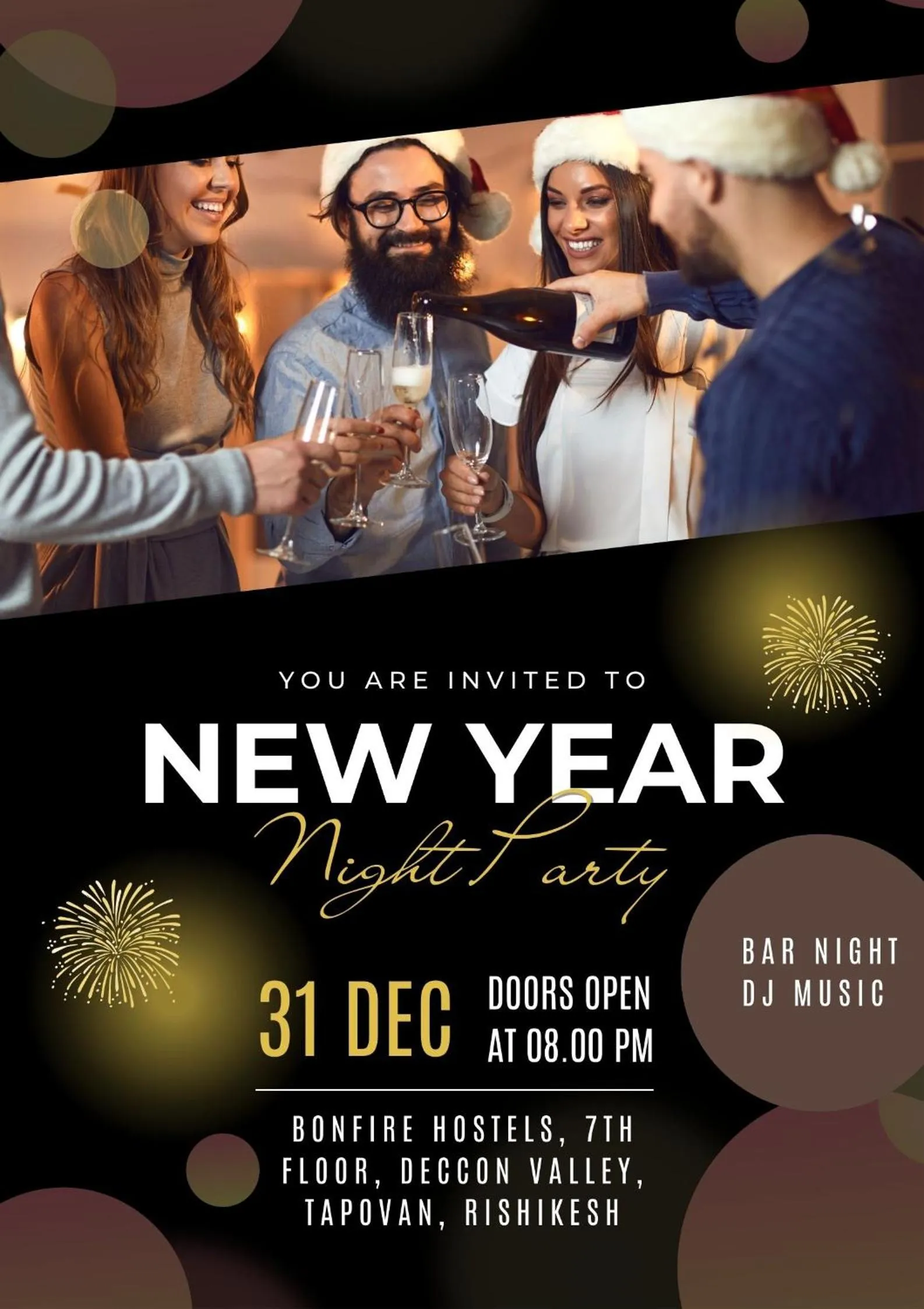 Lounge or bar in Bonfire Hostels Rishikesh