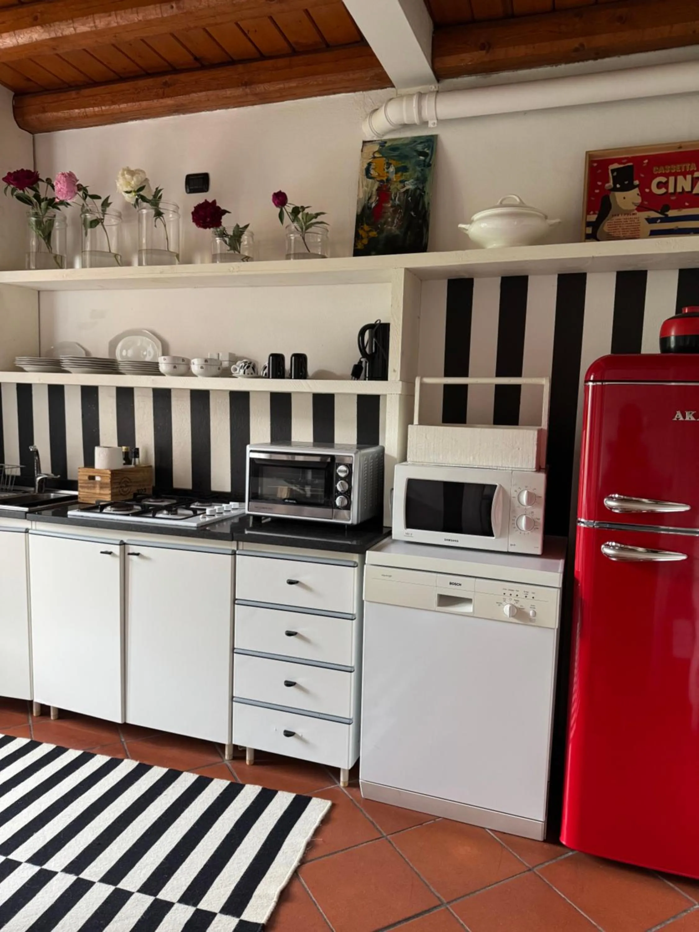 Kitchen or kitchenette in Casa Vacanza Castagna