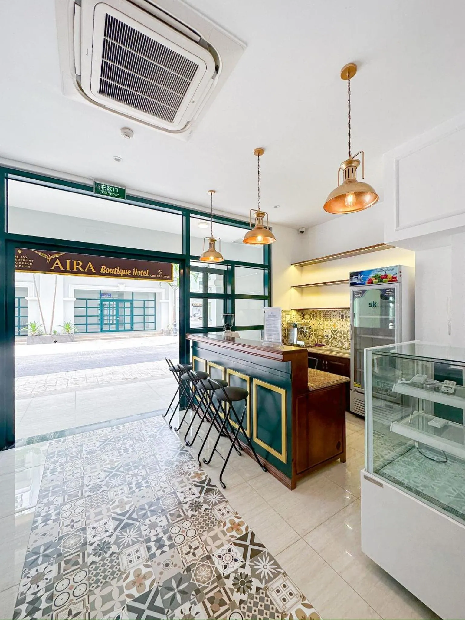 oven in Kaira Boutique Hotel