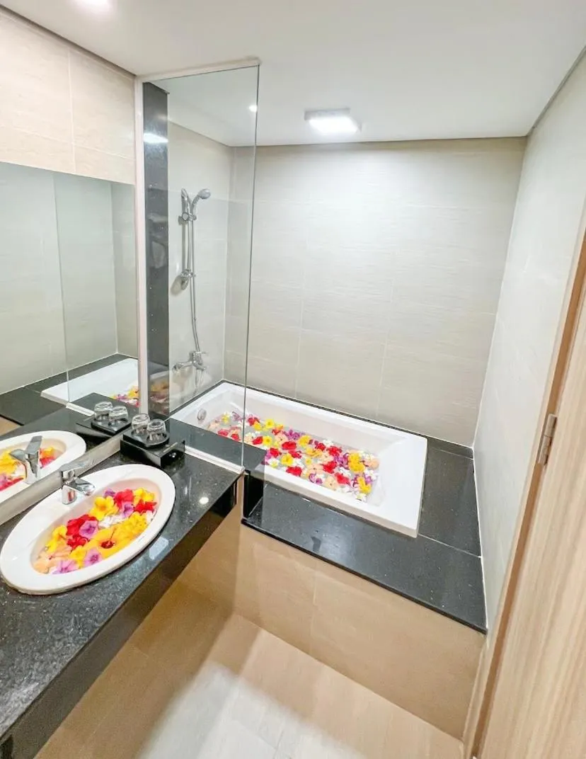 Bath in Kaira Boutique Hotel