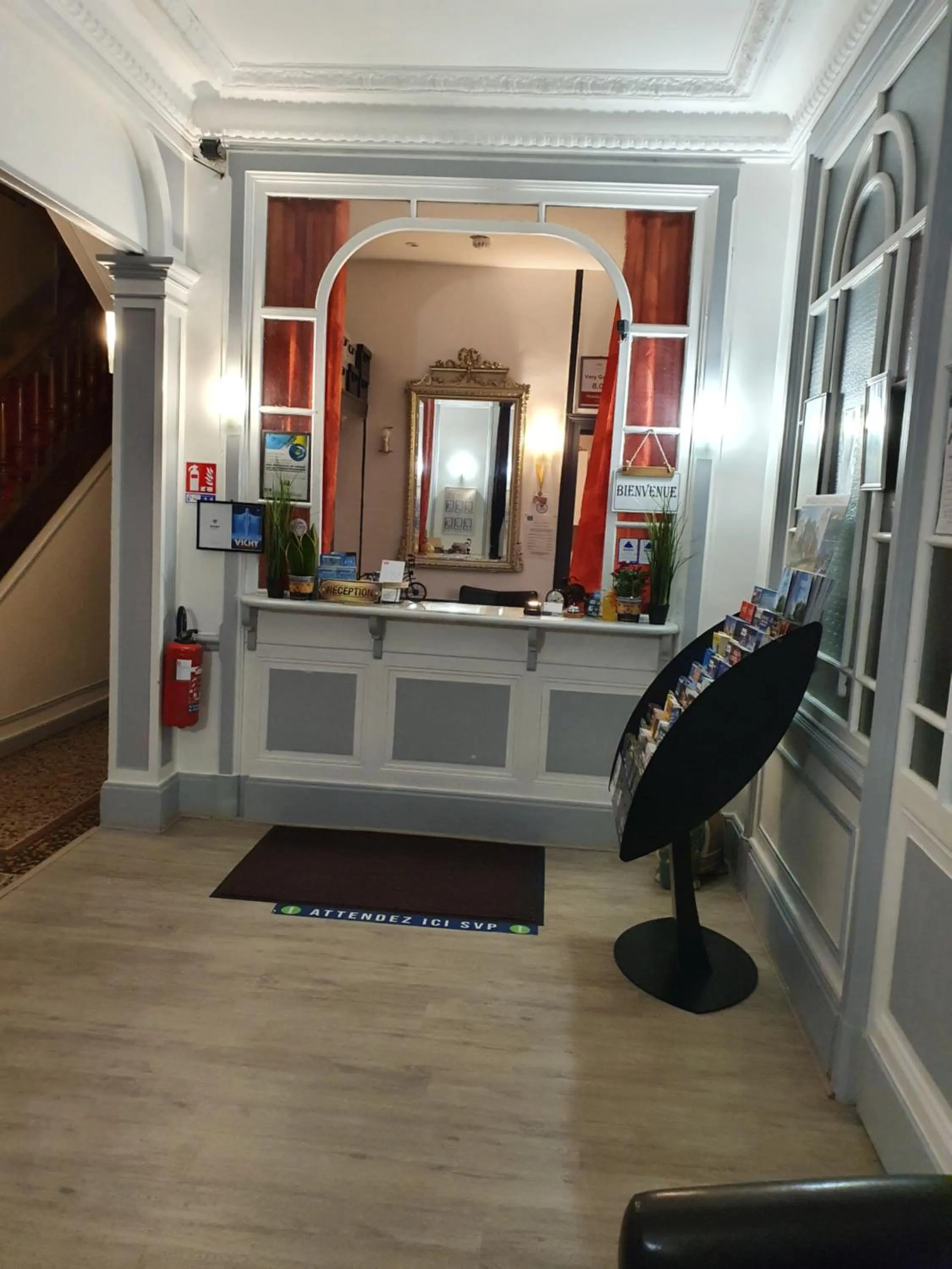 Lobby or reception in Hôtel Riviera