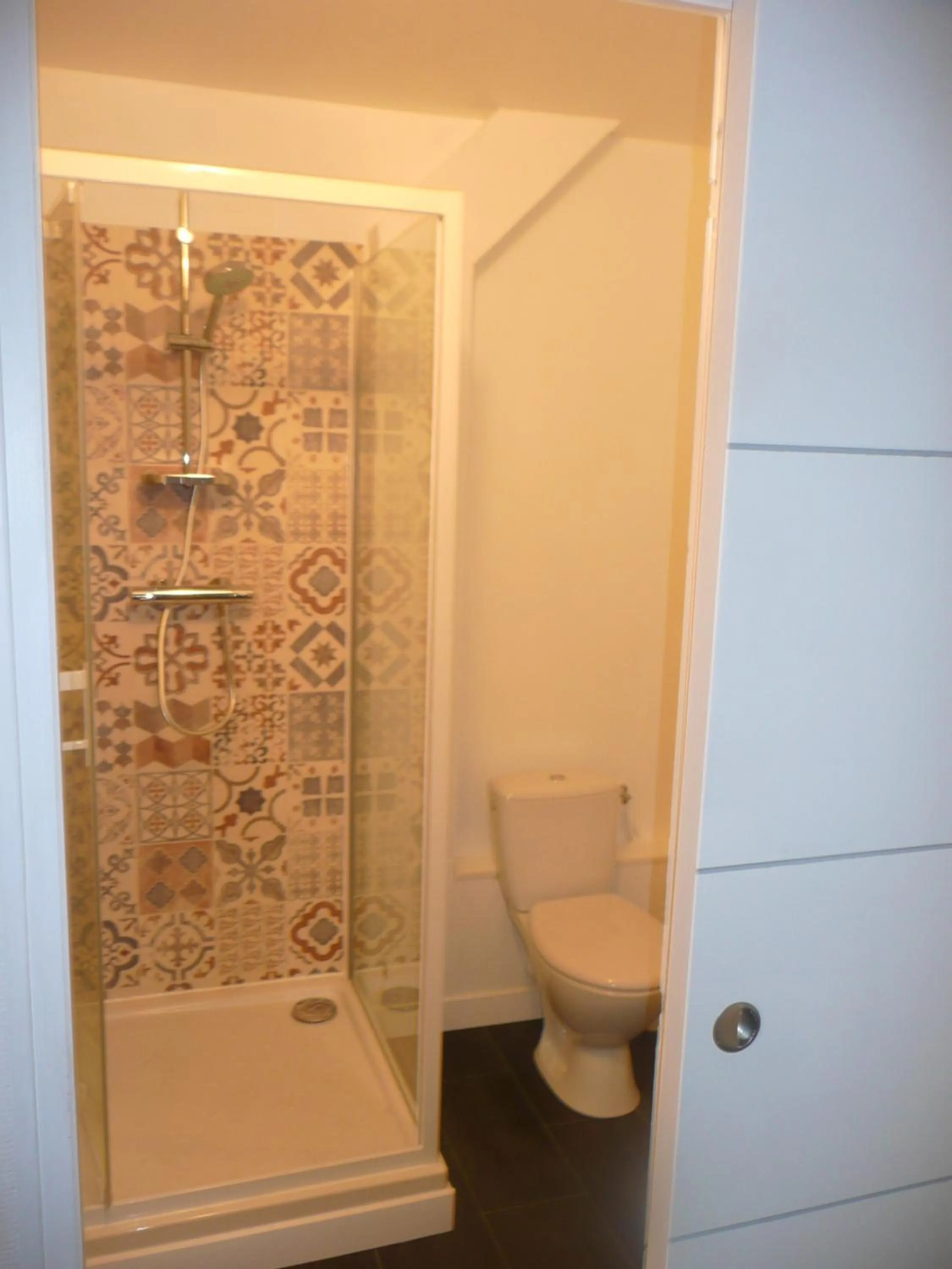 Bathroom in Hôtel Riviera