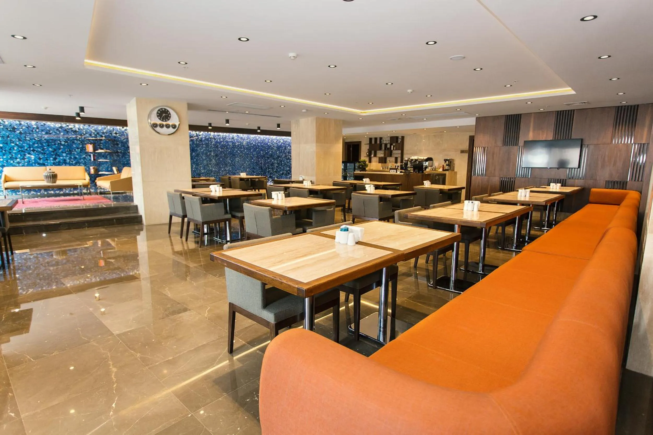 Lounge or bar in Fesa Business Hotel