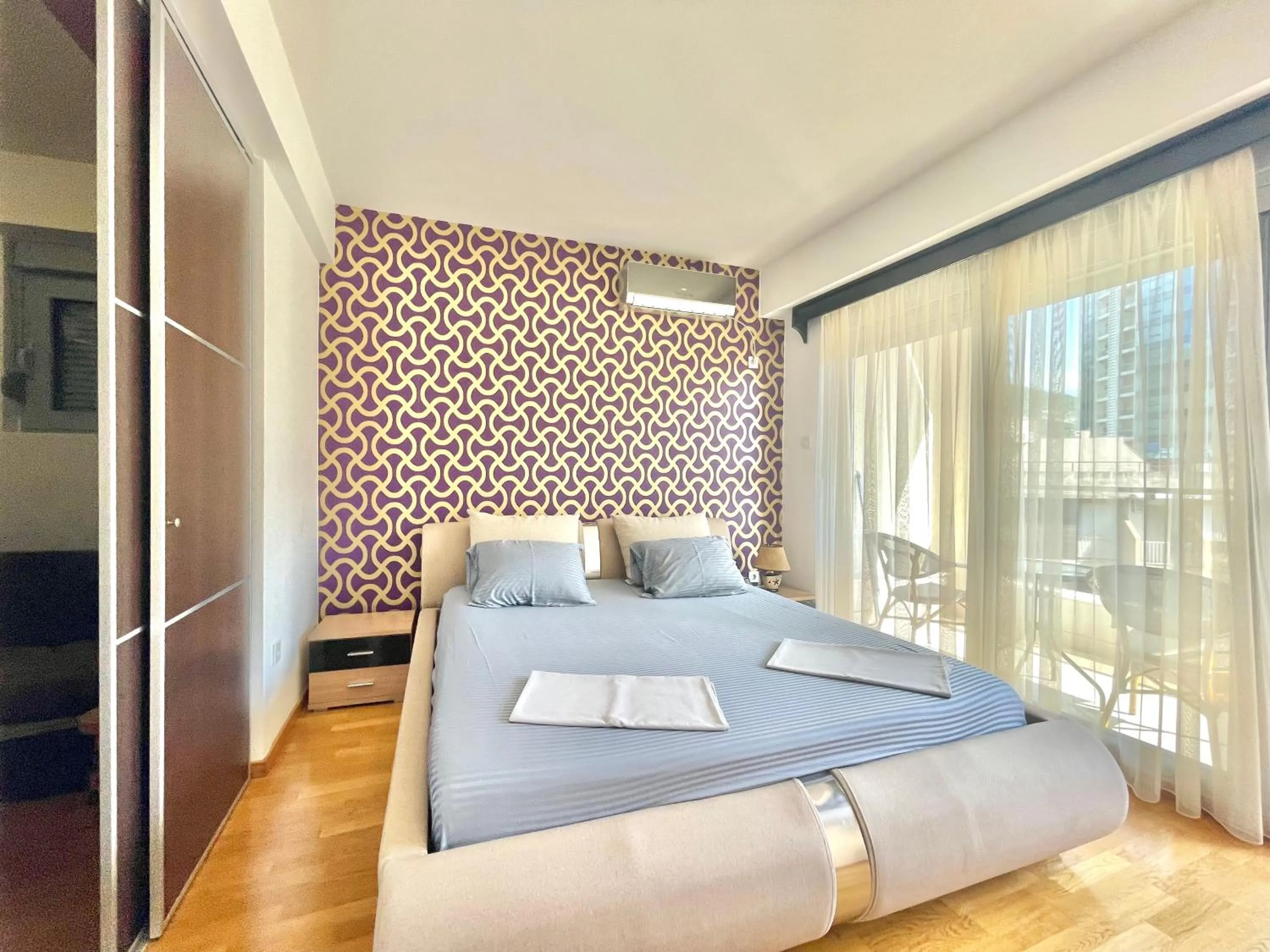 Bedroom, Bed in Comfort Apartments Aleksic