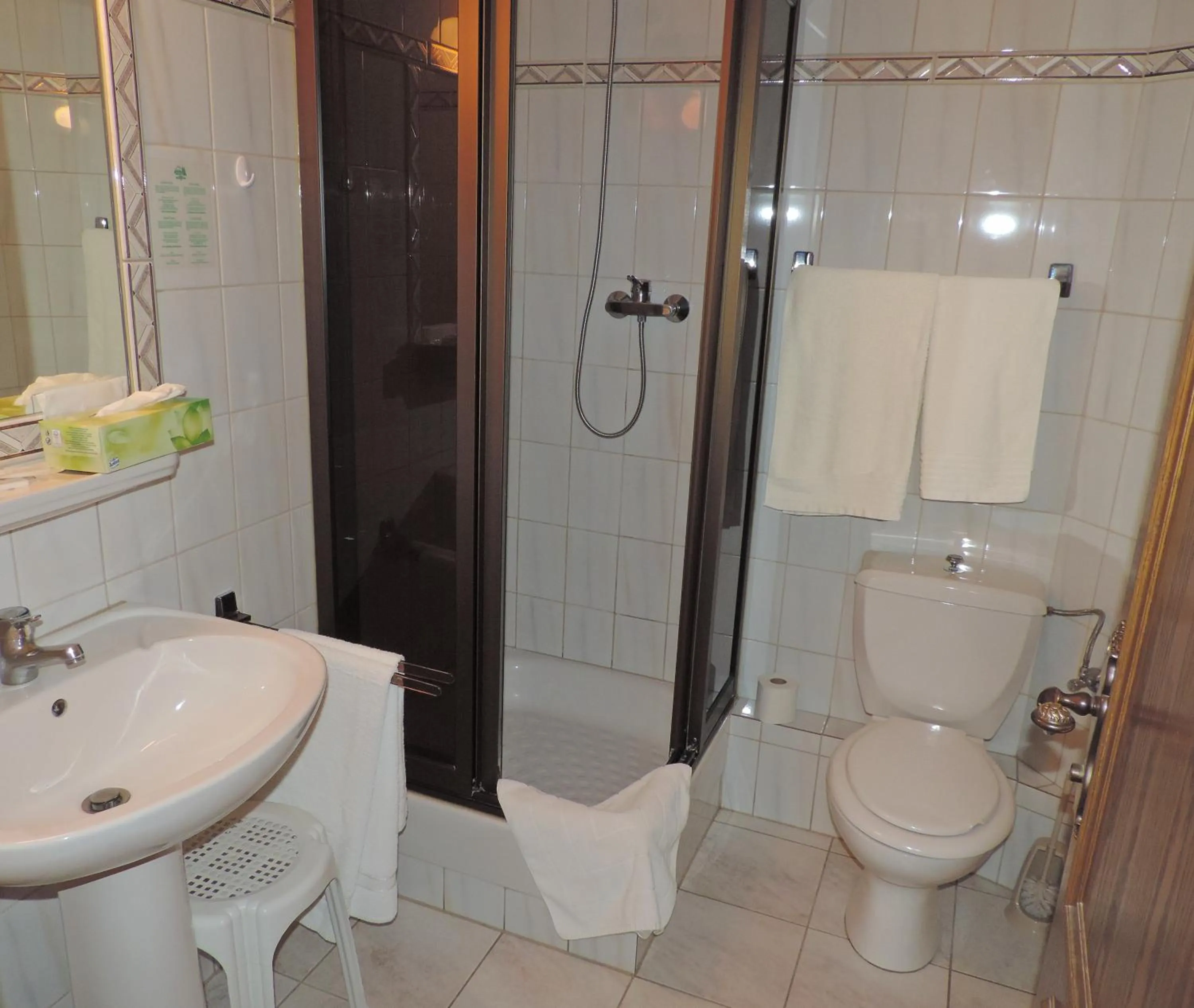 Bathroom in Hotel Restaurant Cristal