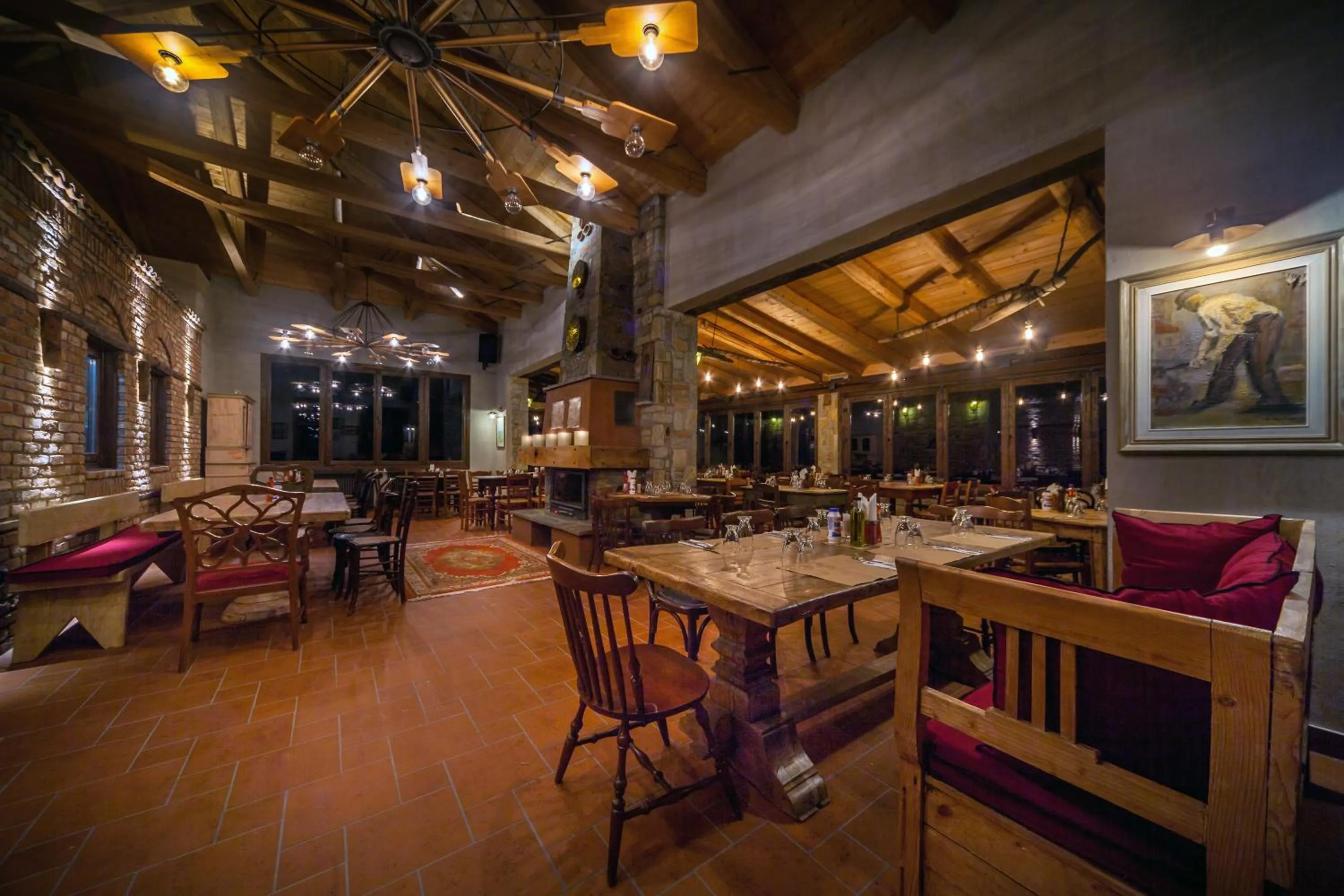 Restaurant/places to eat in Montanema Handmade Village