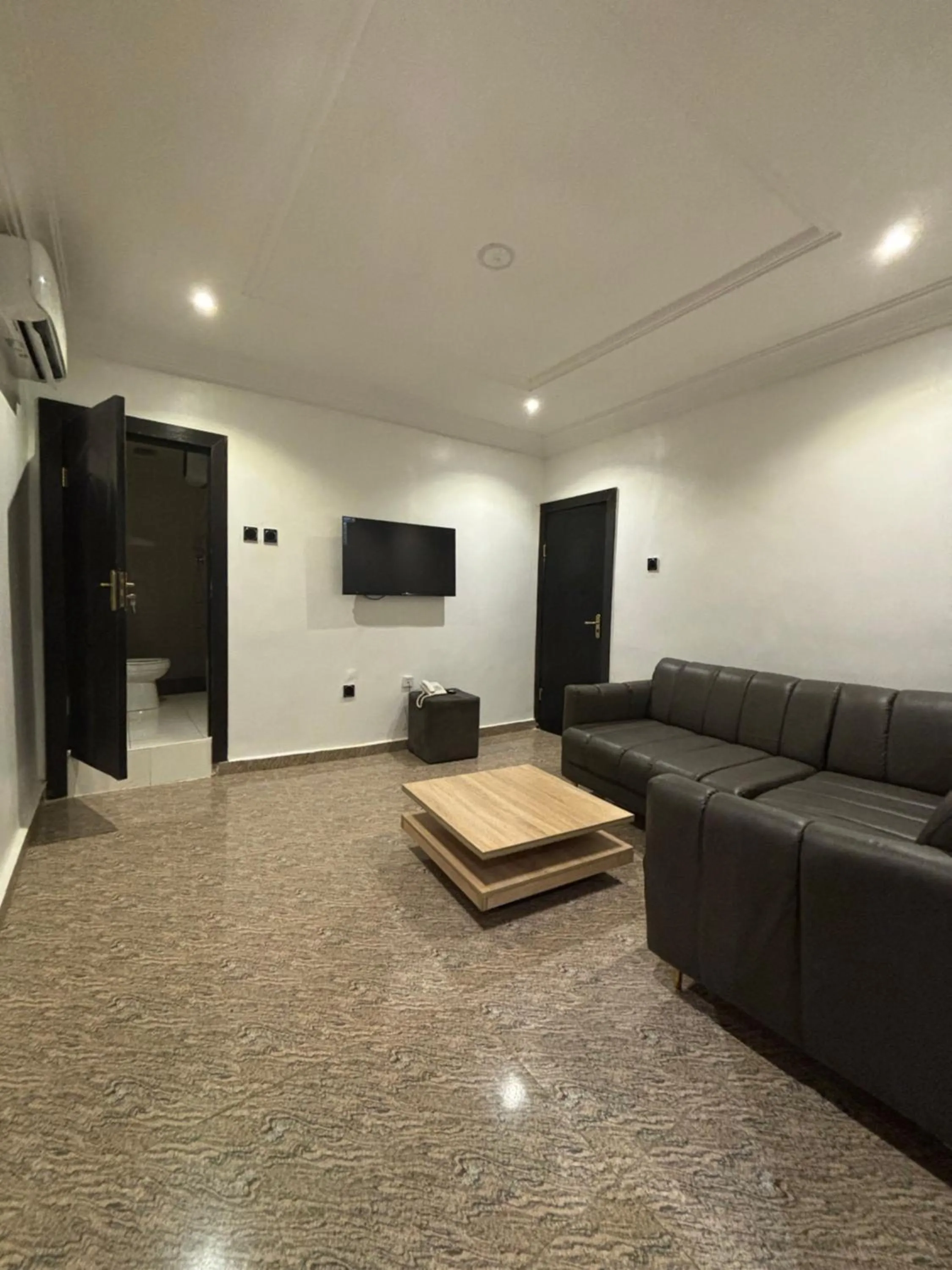 TV and multimedia in Ovic Hotel