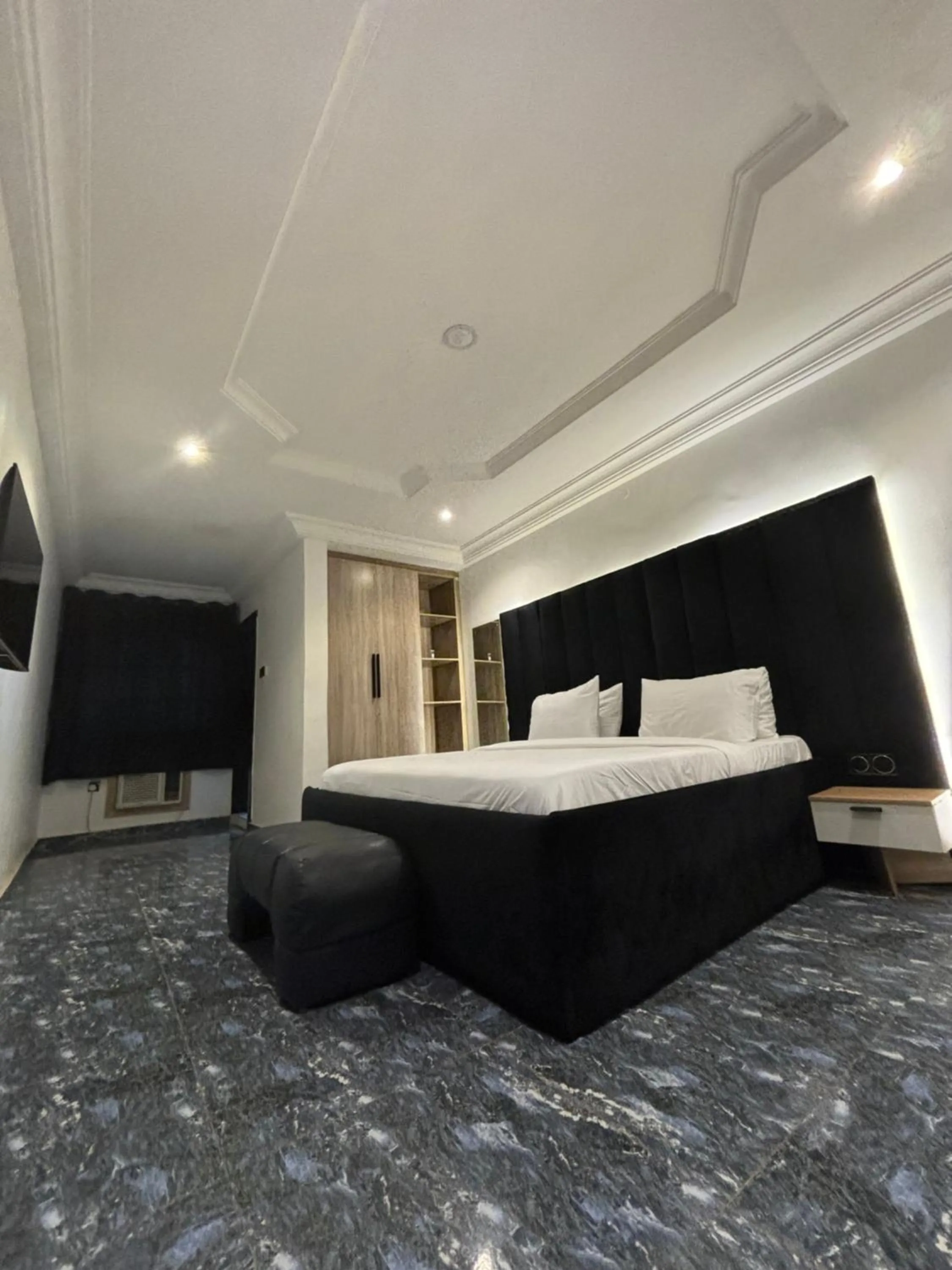 Bedroom, Bed in Ovic Hotel