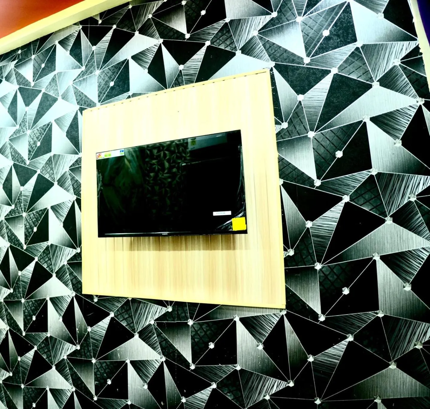 TV and multimedia in Hotel Ganraj