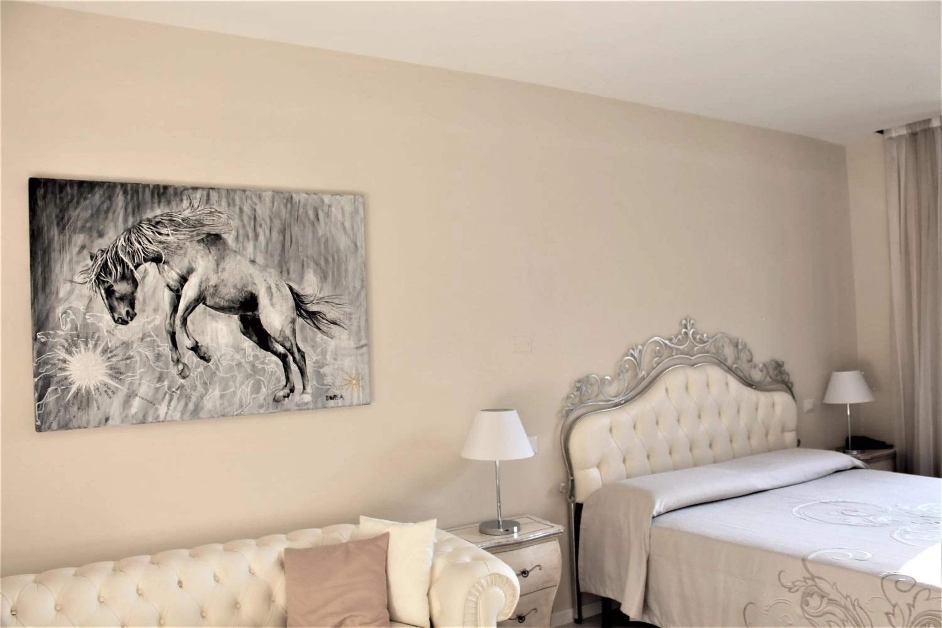 Bed in Villa del Sole Siena