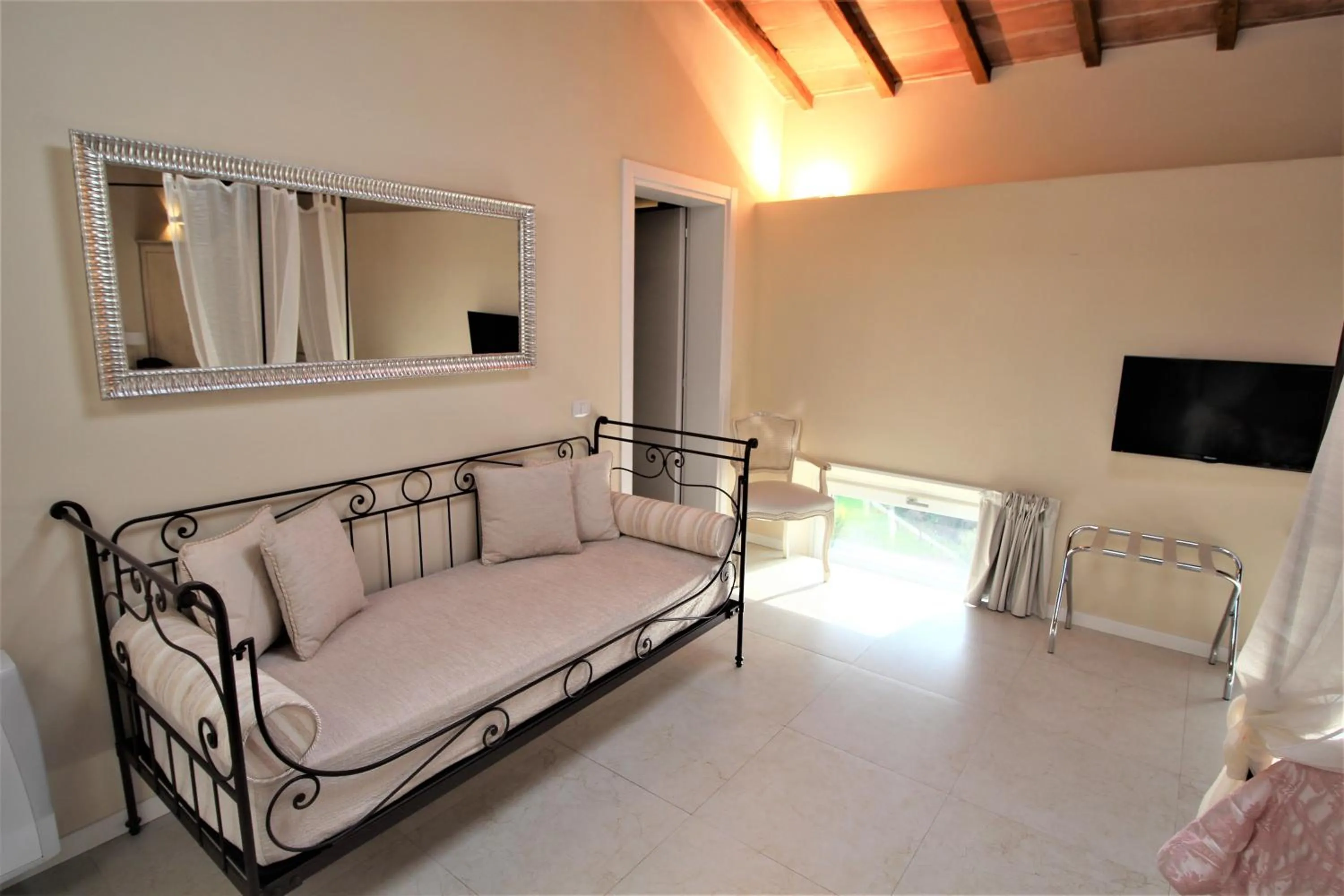 Bed in Villa del Sole Siena