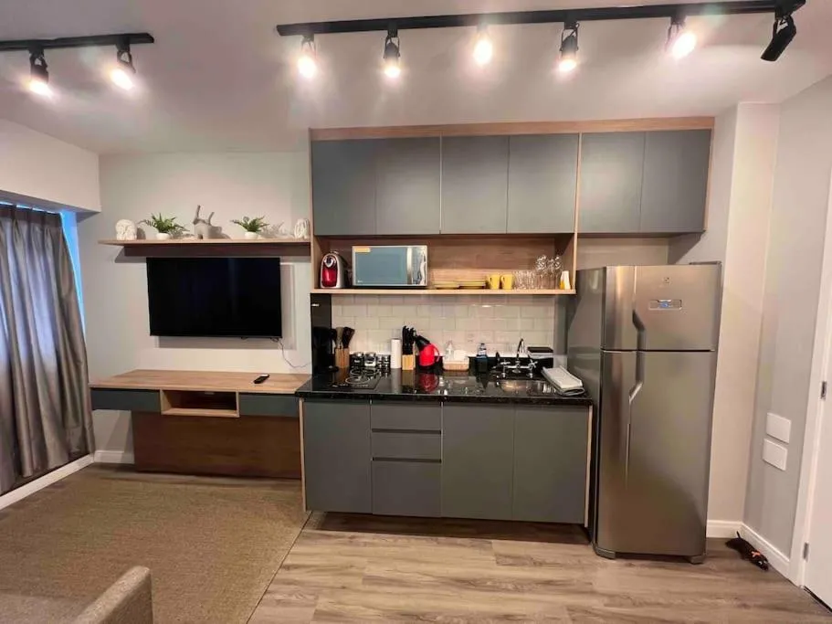 Novo, garagem e piscina, moderno ao lado Allianz Park