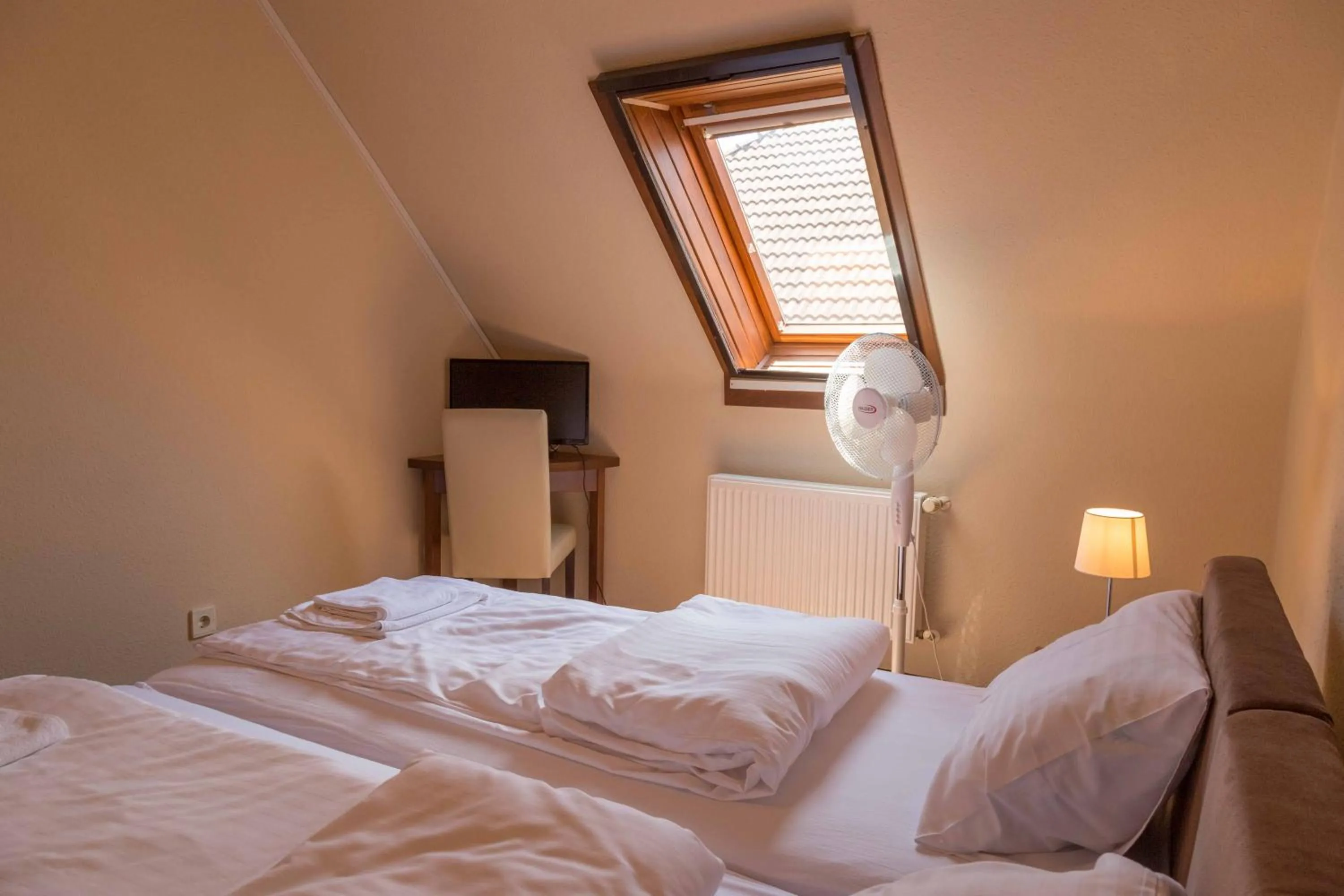 Bedroom, Bed in Arina Villa