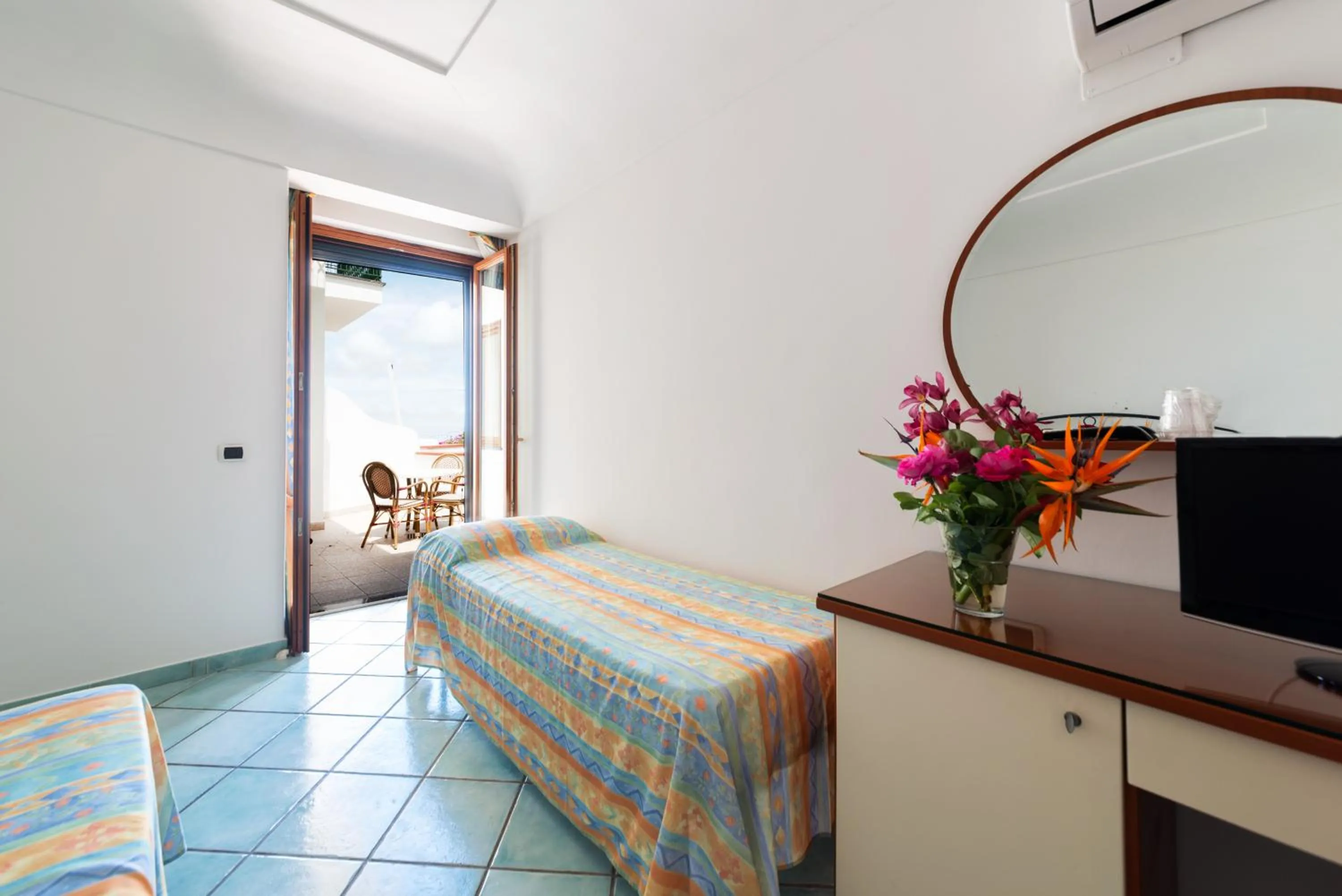 Bedroom, Bed in La Capannina - Hotel & Apartments