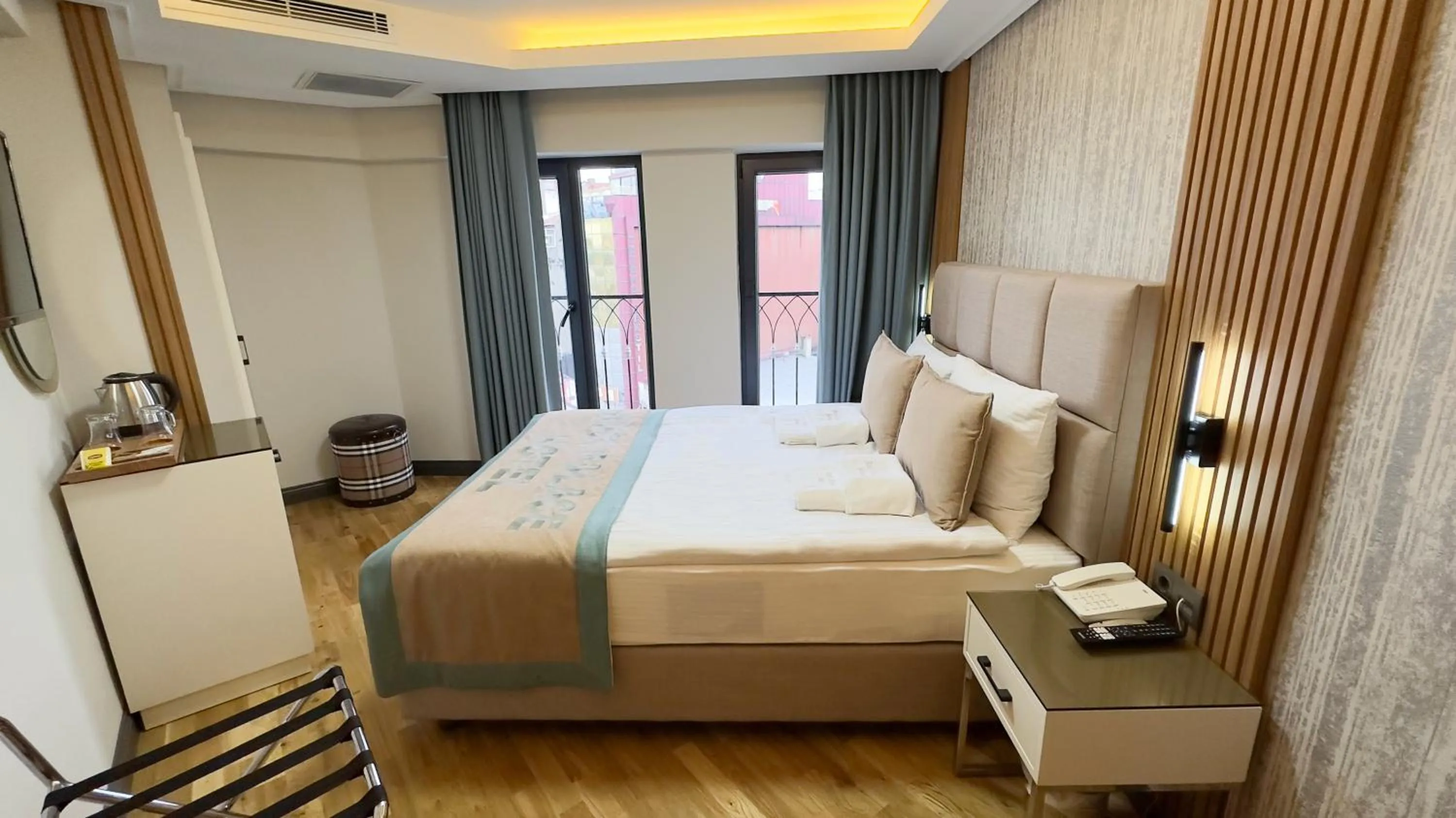 TV and multimedia, Bed in Avcı Palace Hotel