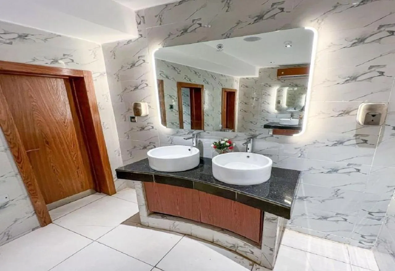 Joker Hotel and Suites