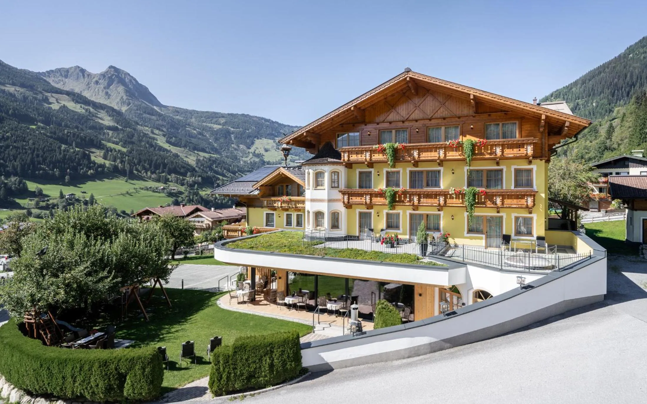 Property building in Landhotel Untermüllnergut