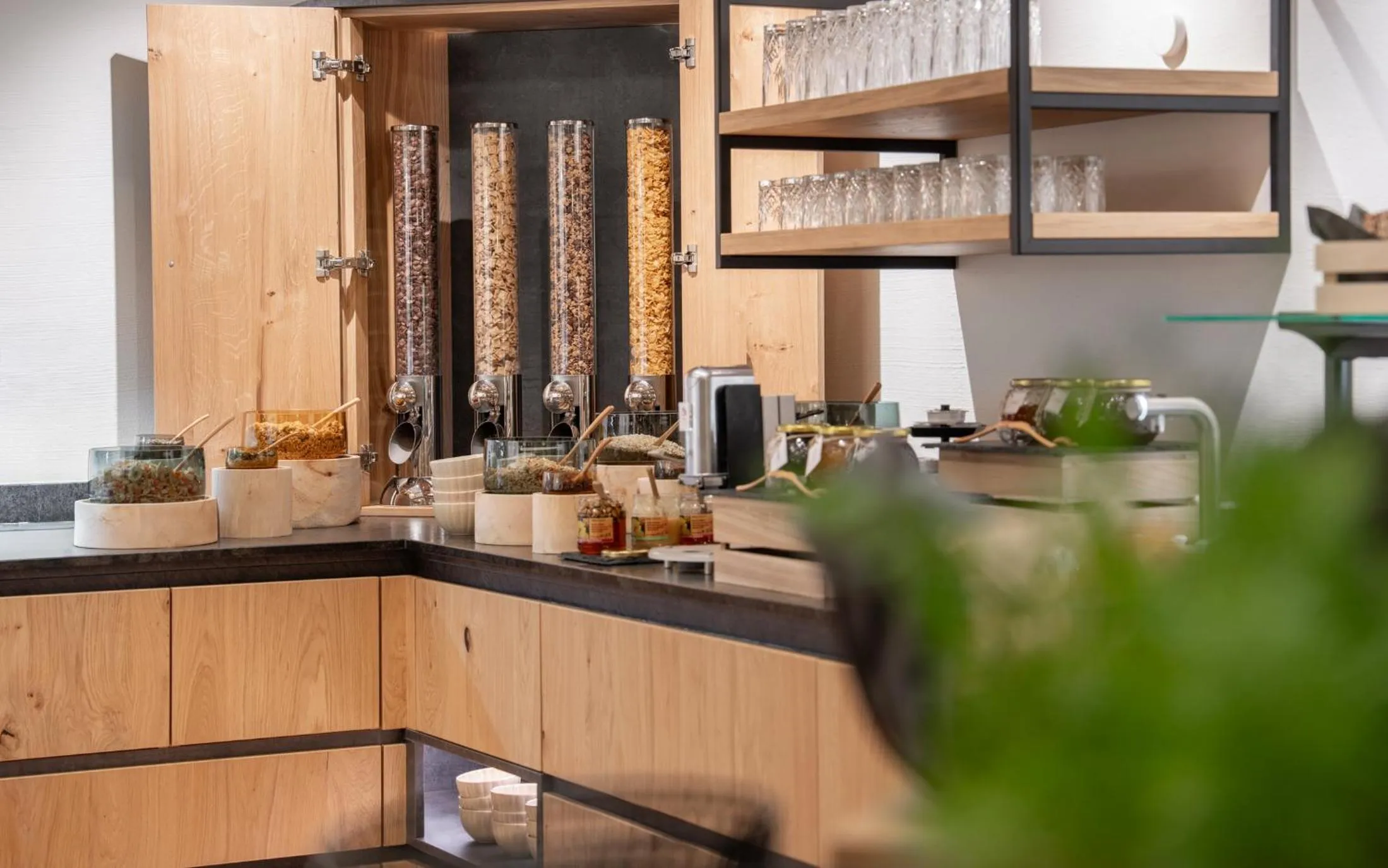 Buffet breakfast in Landhotel Untermüllnergut