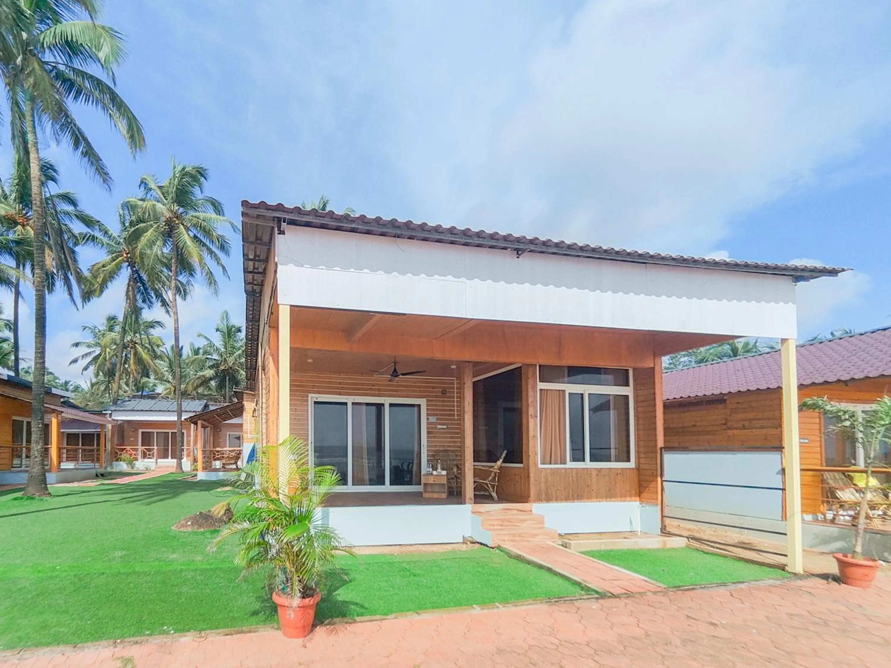 The O2H Agonda Beach Resort