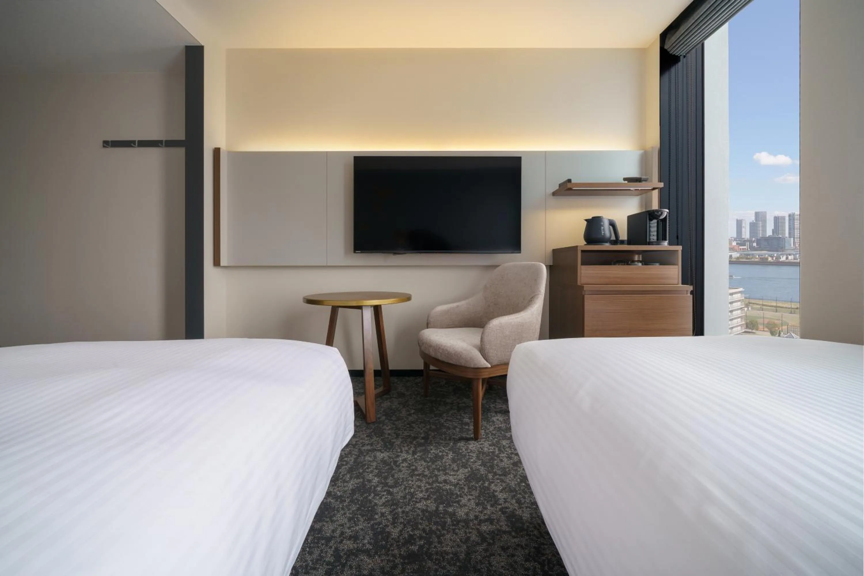 Photo of the whole room, Bed in Premier hotel -CABIN PRESIDENT- Tokyo