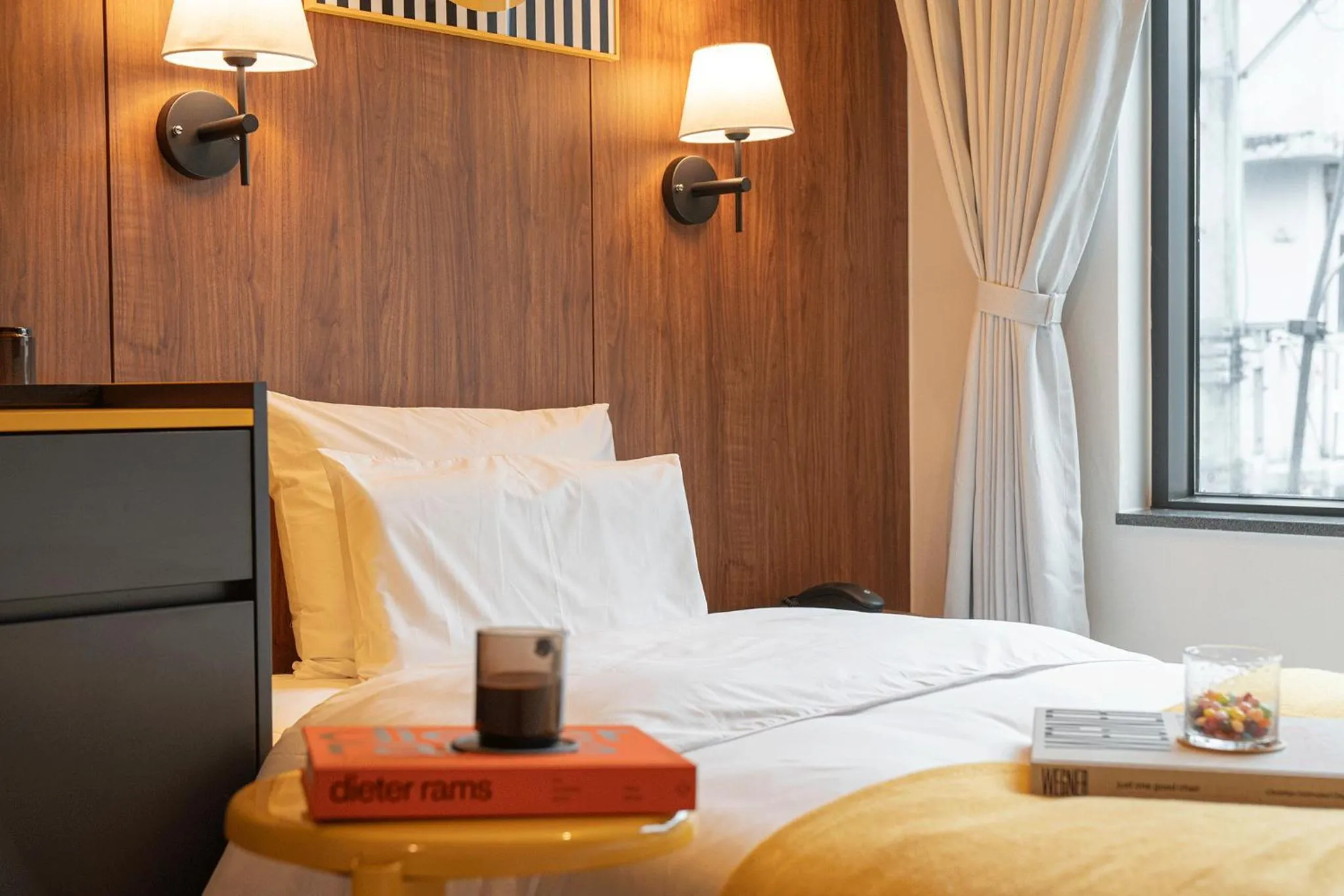 Bed in Nouvelle Hotel Seoul Itaewon by Aank