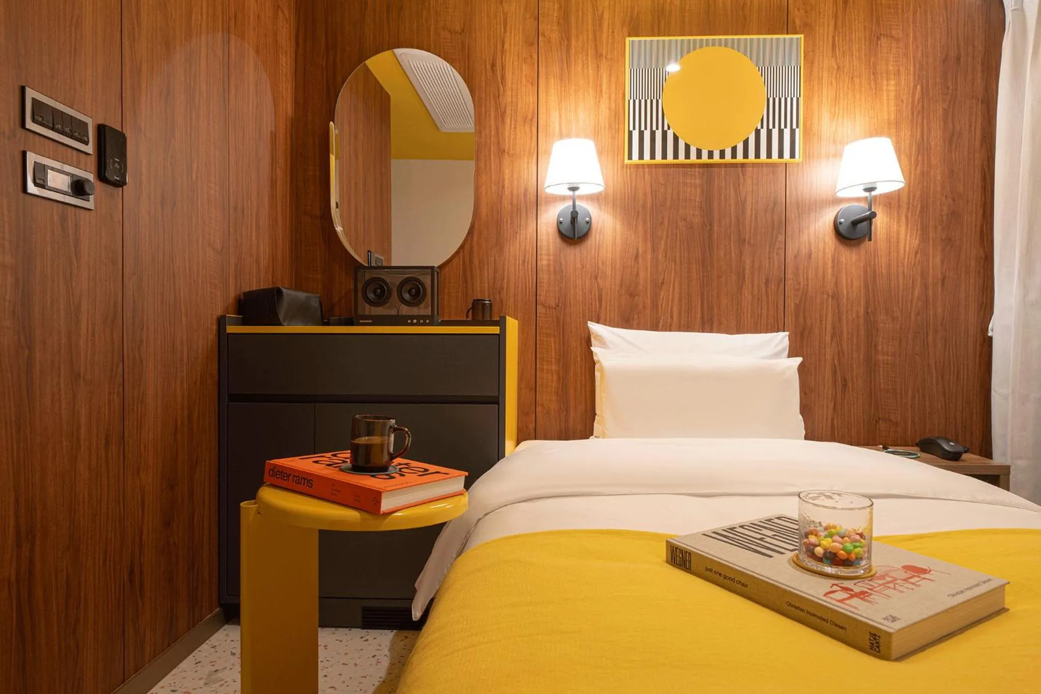 Bed in Nouvelle Hotel Seoul Itaewon by Aank