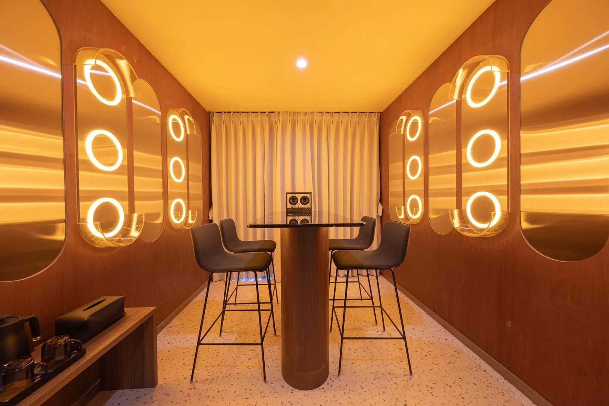 Suite in Nouvelle Hotel Seoul Itaewon by Anook Suite in Nouvelle Hotel Seoul Itaewon by Anook