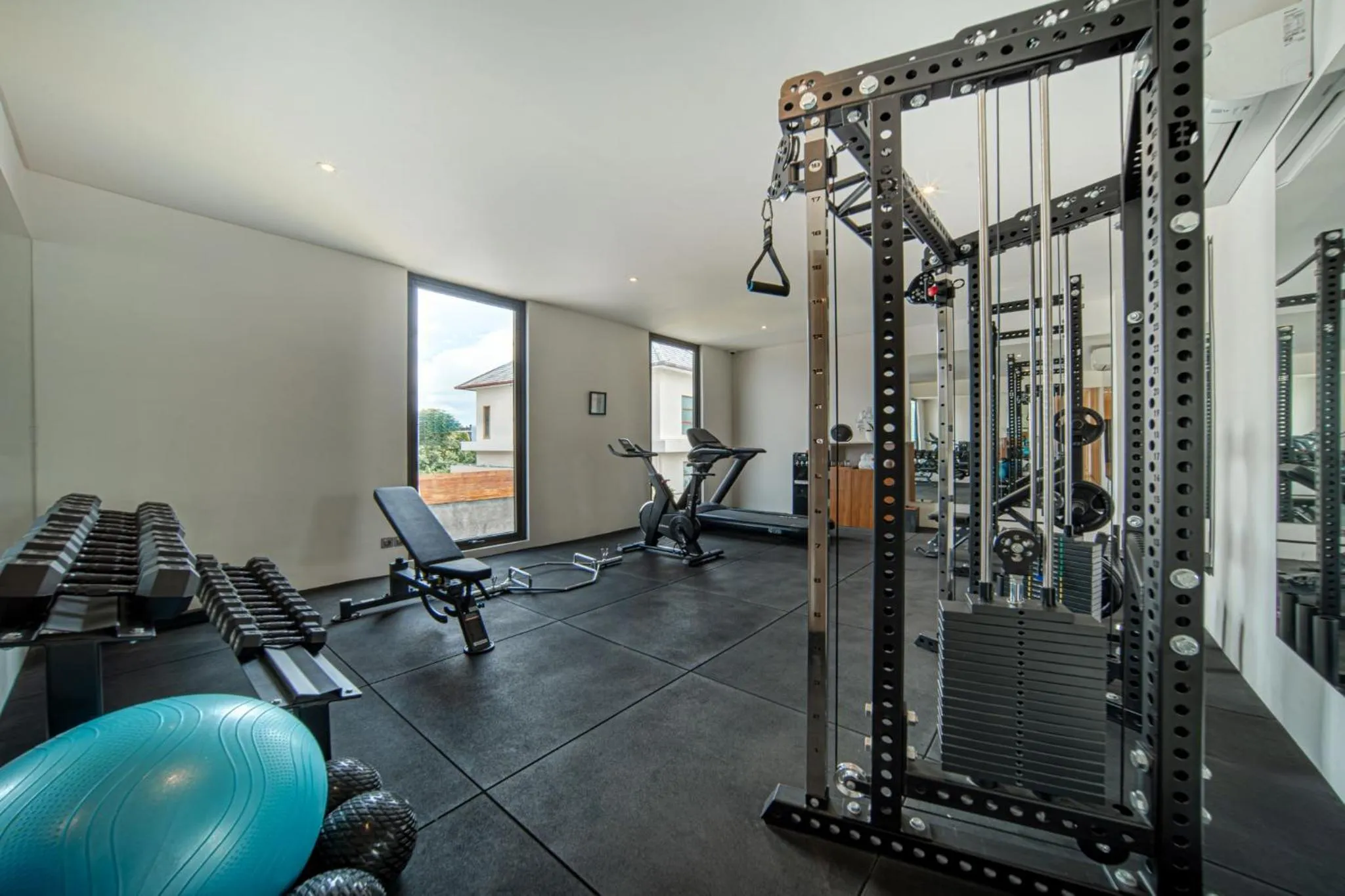 Fitness centre/facilities in Ayona Villa Canggu by Ini Vie Hospitality