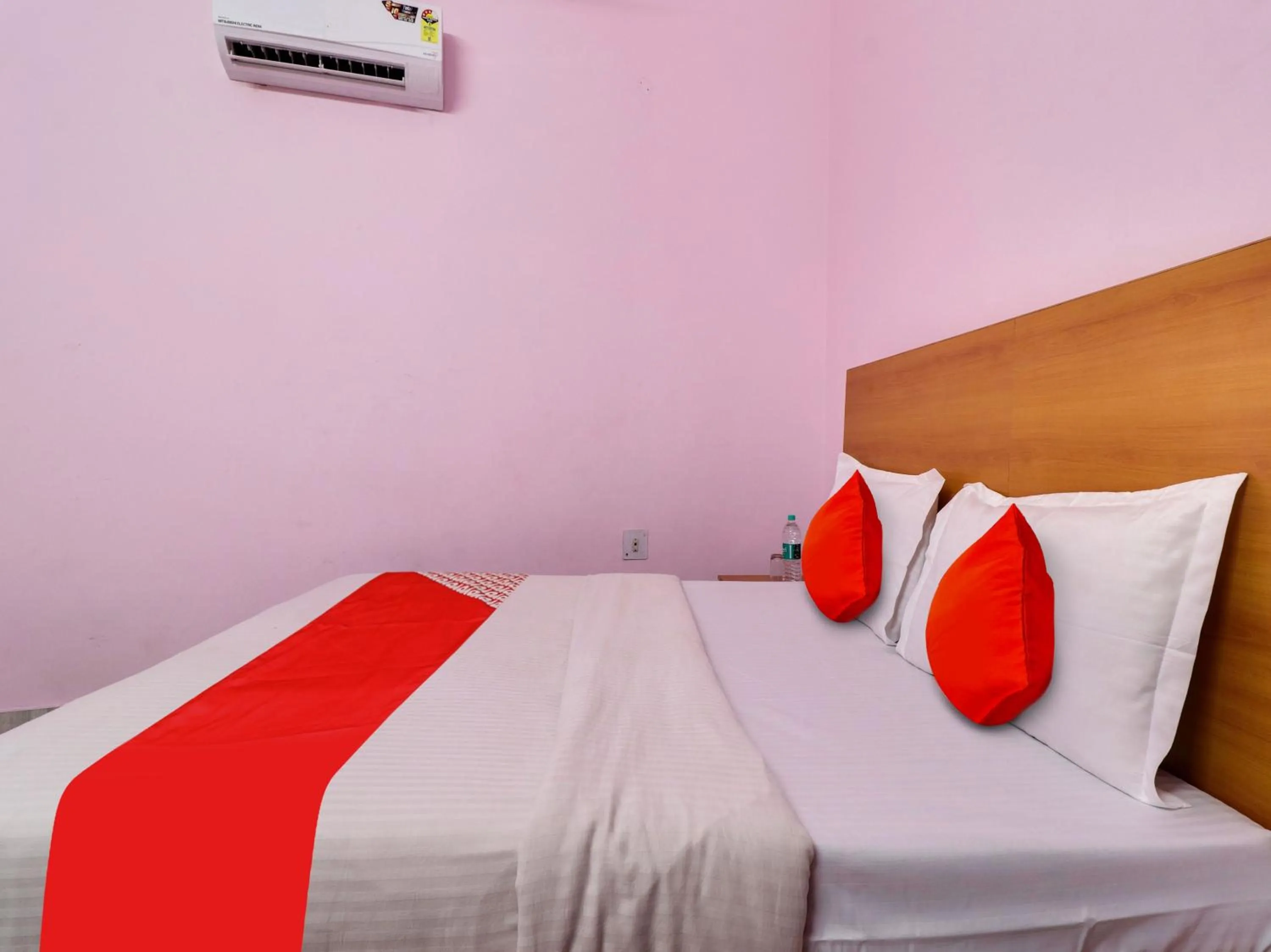 Bedroom, Bed in Hotel O Yug Residency