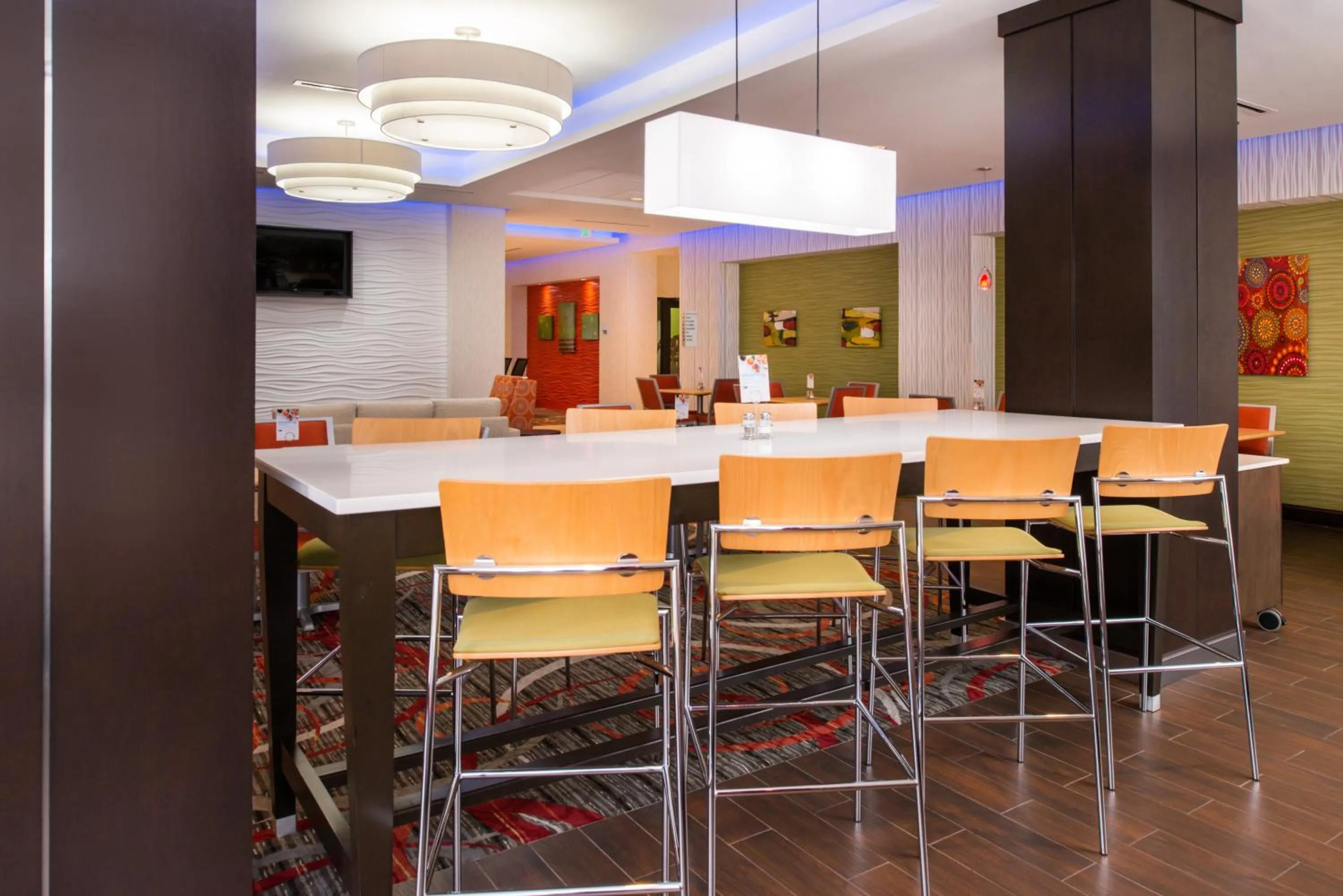 Breakfast in Holiday Inn Express & Suites Monroe by IHG
