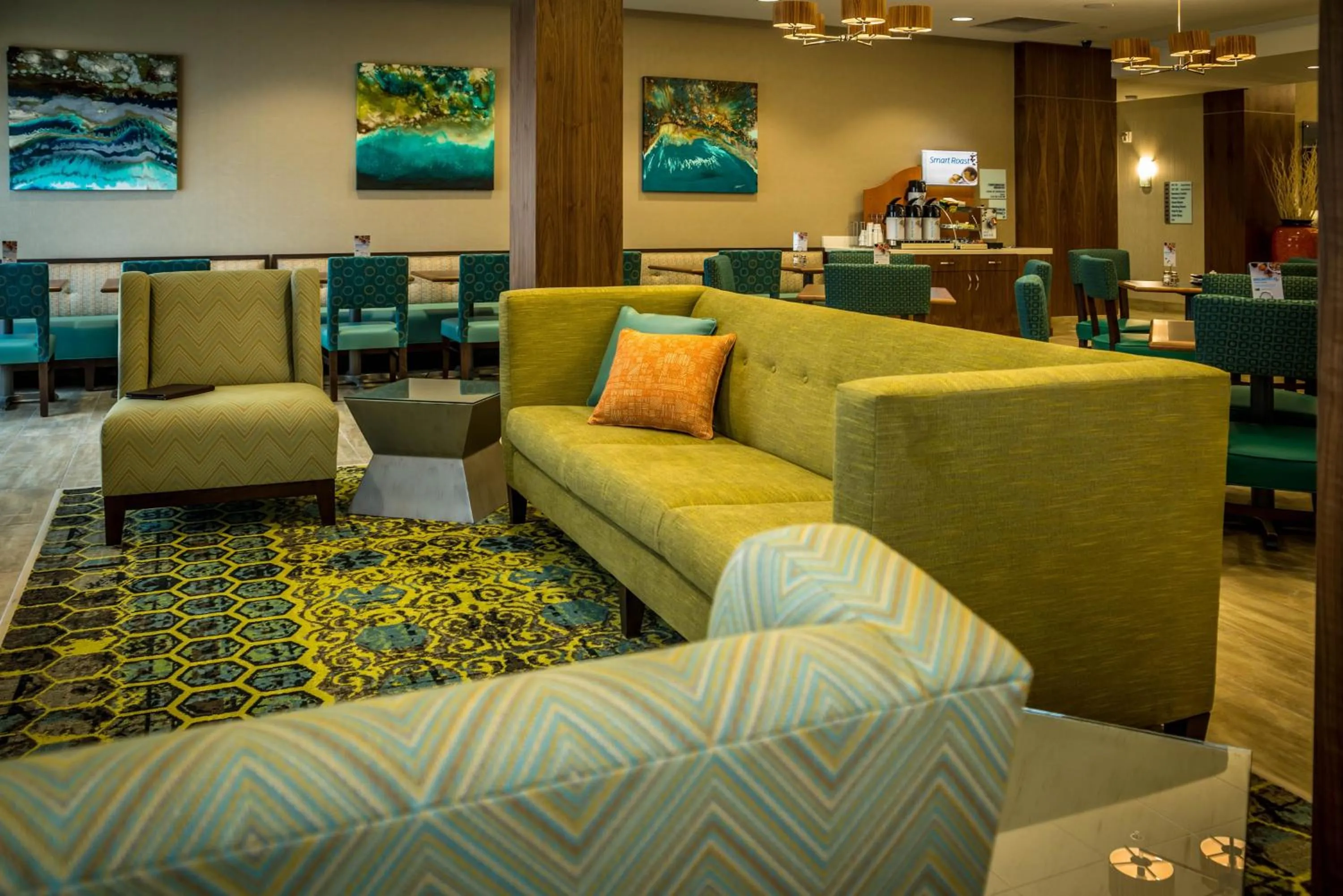 Lobby or reception in Holiday Inn Express & Suites Salt Lake City South-Murray by IHG
