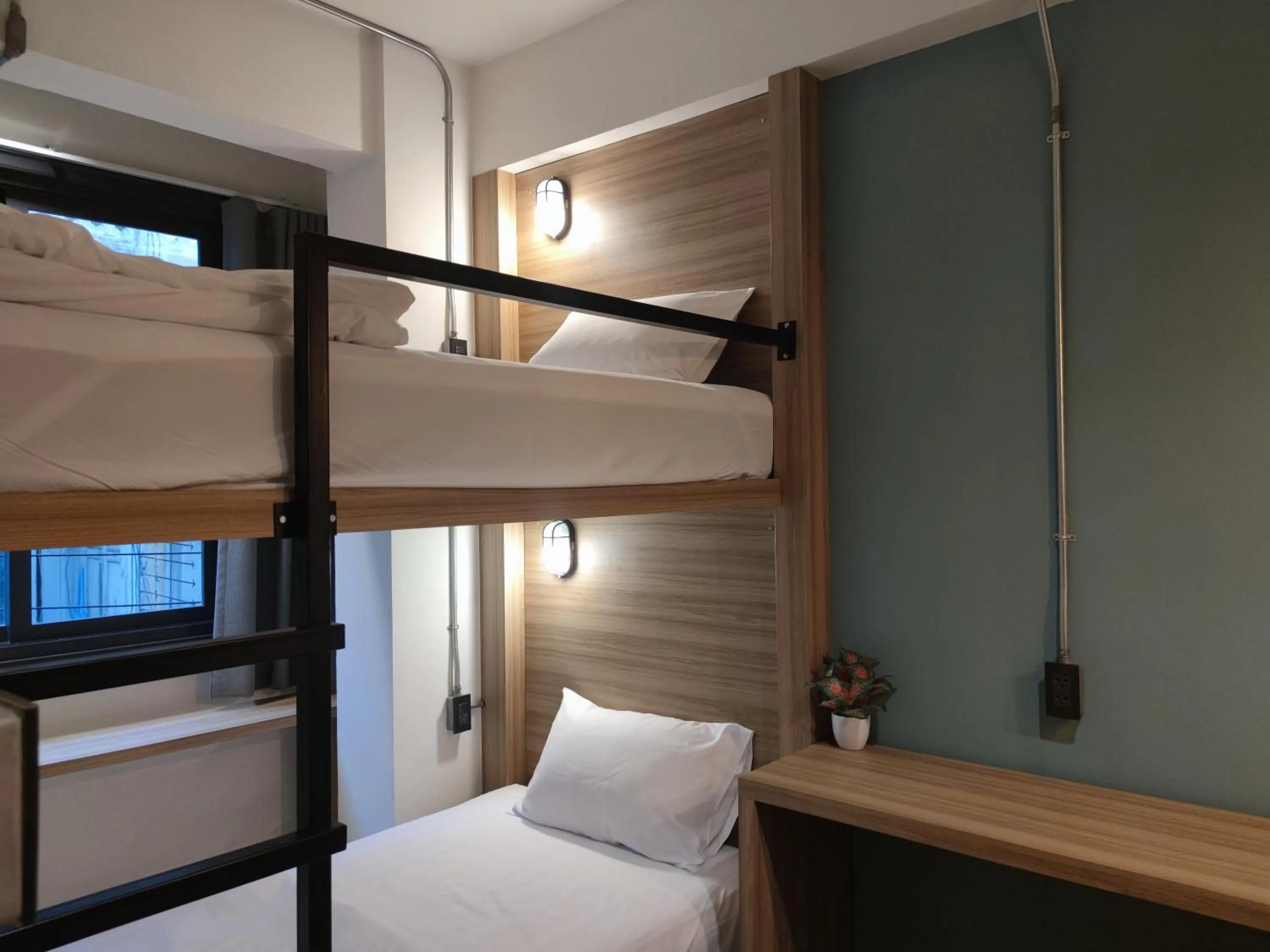 Bed in N5 Ratchawong Hostel