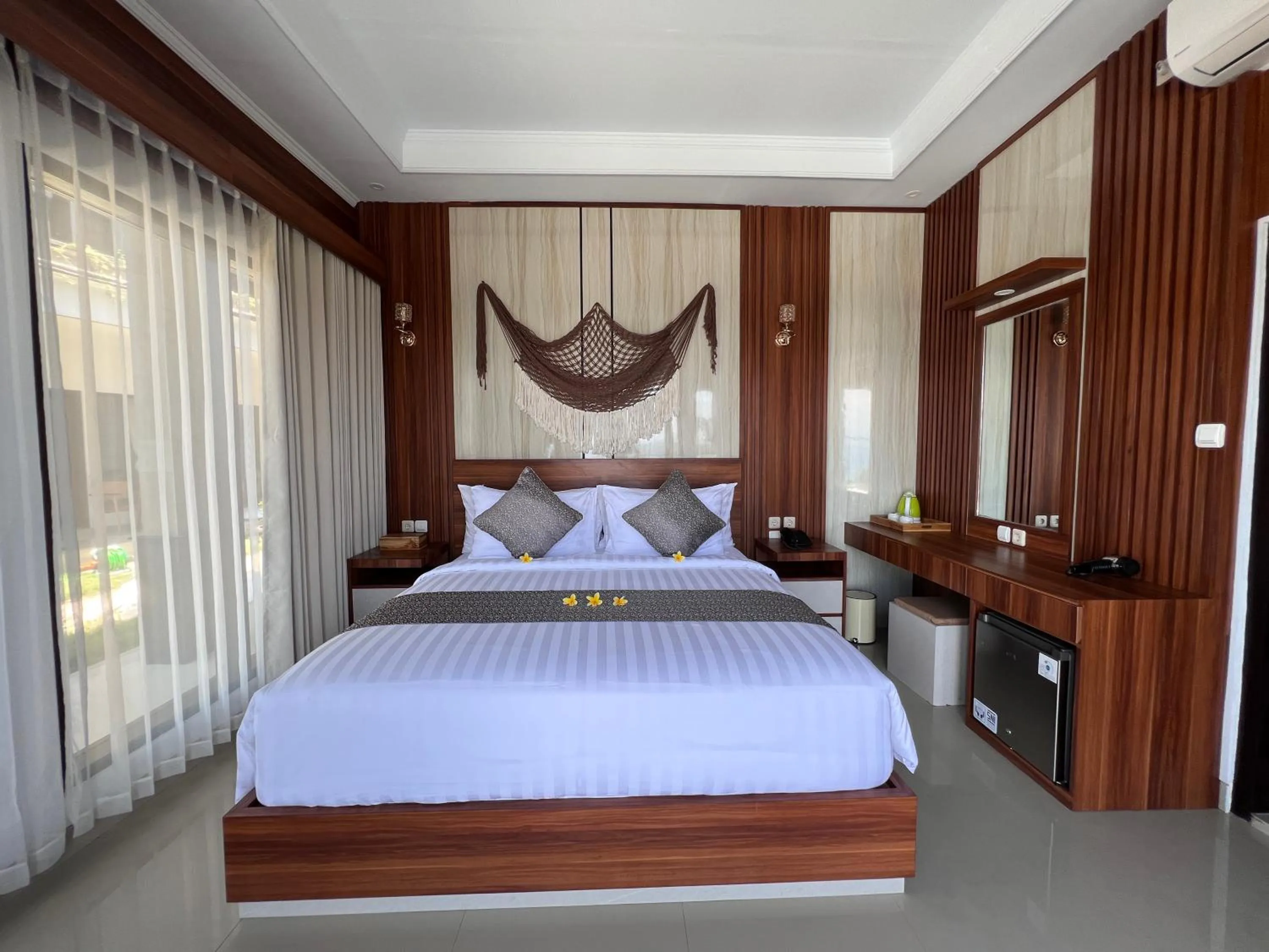 Bedroom, Bed in Grand Yuna Hotel Nusa Penida