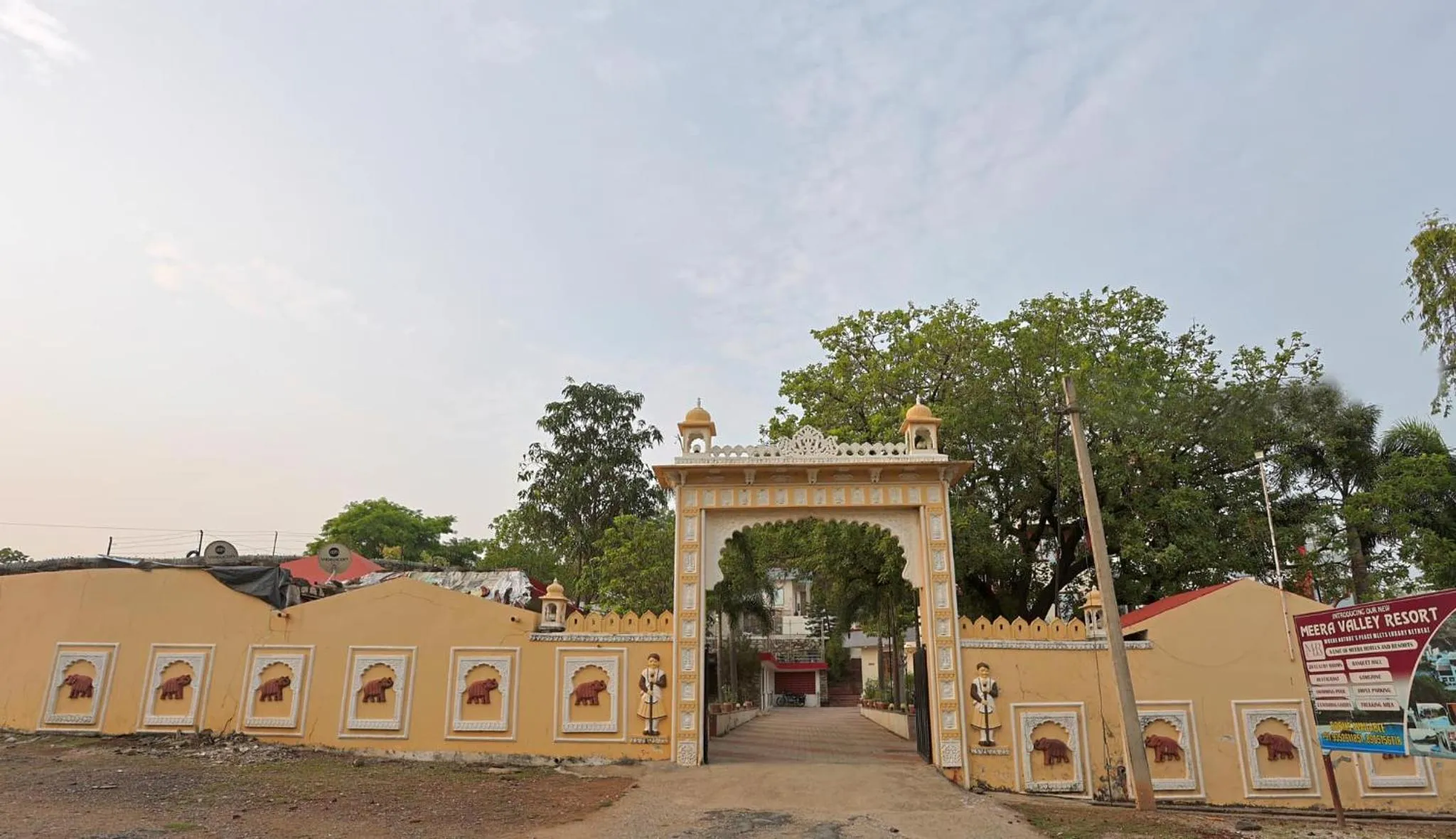 Facade/entrance in Meera Valley Resort By Nexottel