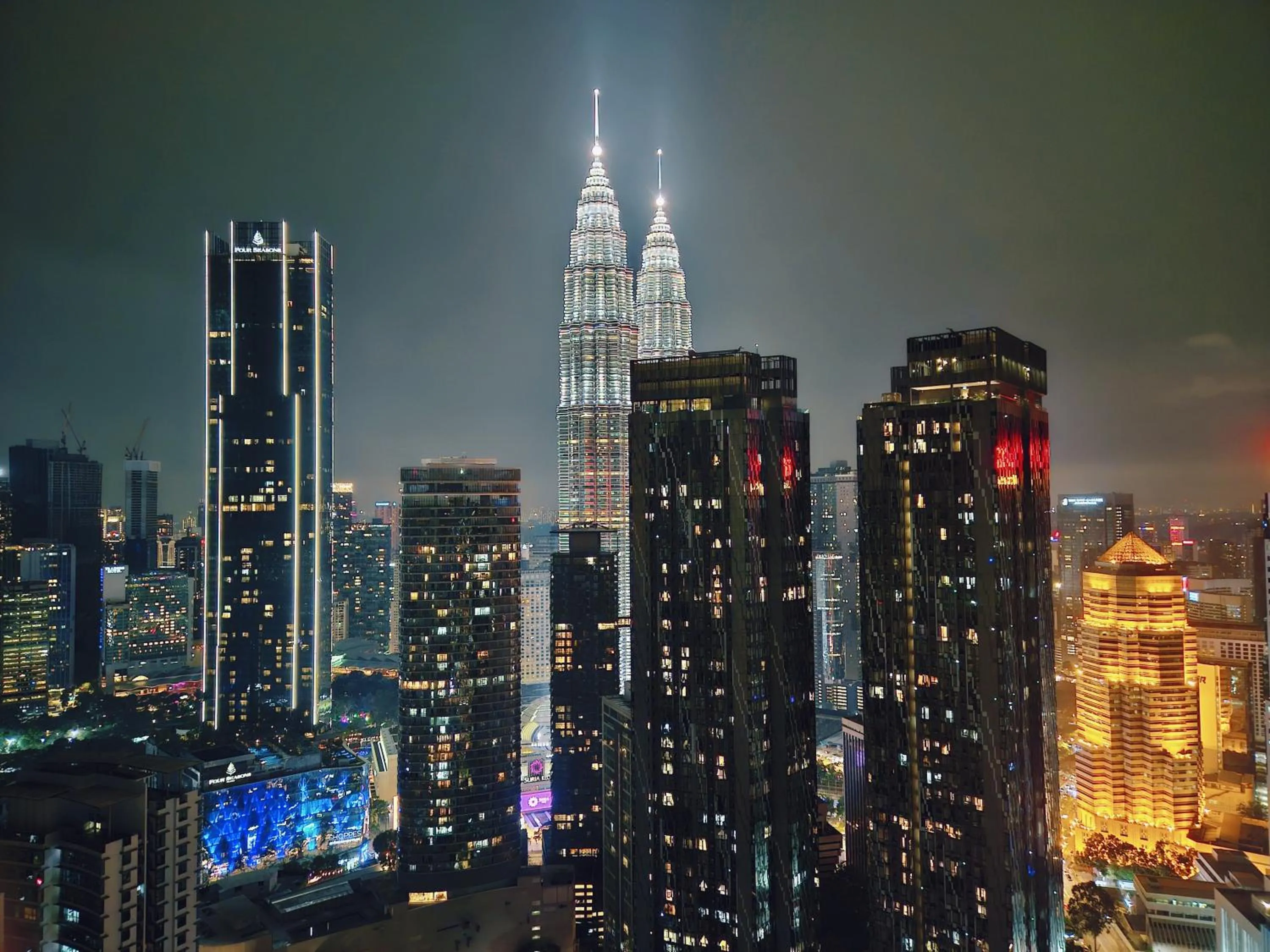Night in Royce KLCC Kuala Lumpur City Centre by Dormeo Destinations