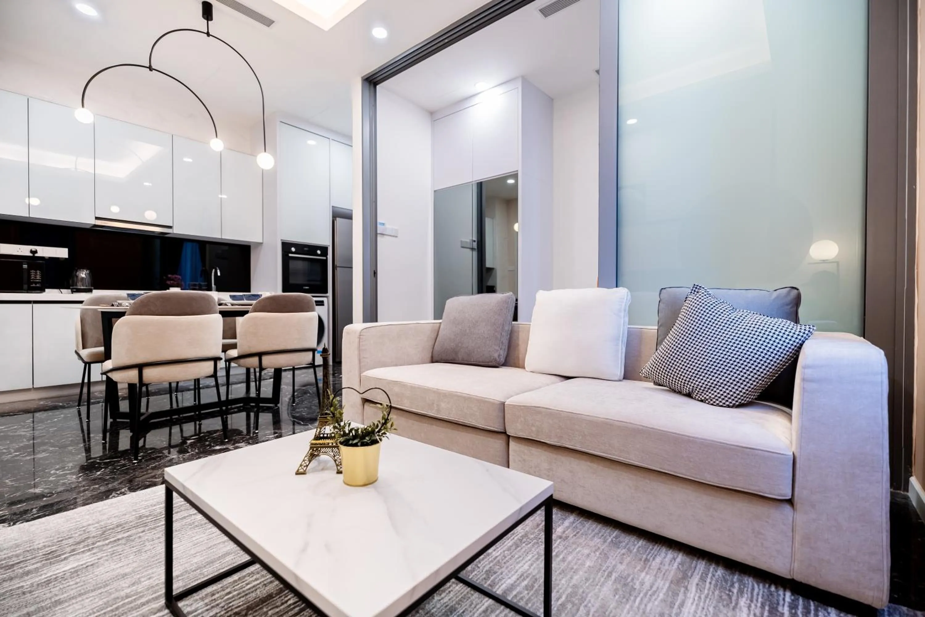 Kitchen or kitchenette in Royce KLCC Kuala Lumpur City Centre by Dormeo Destinations